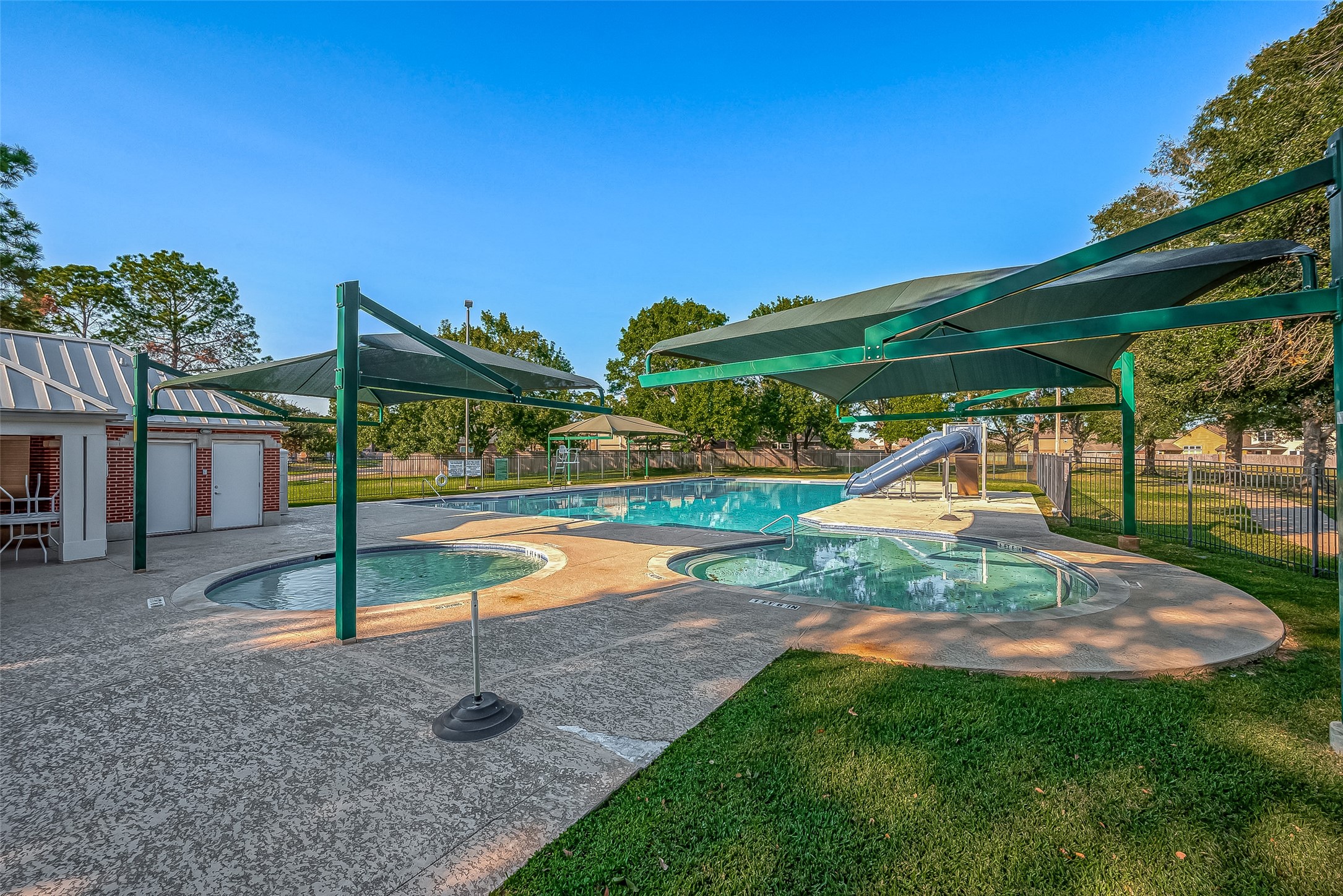 15314 Chestnut Falls Drive Property Photo 31