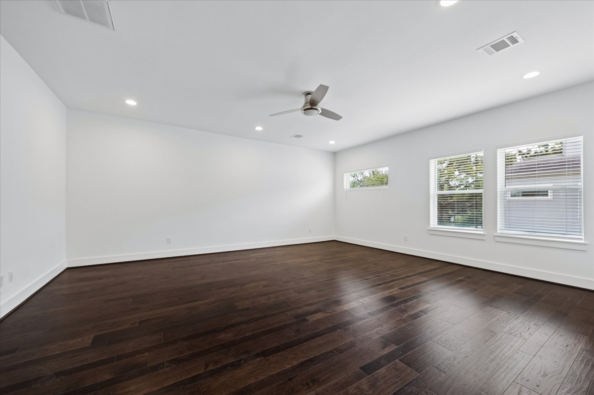 7702 Jacquelyn Oaks Road Property Photo 22