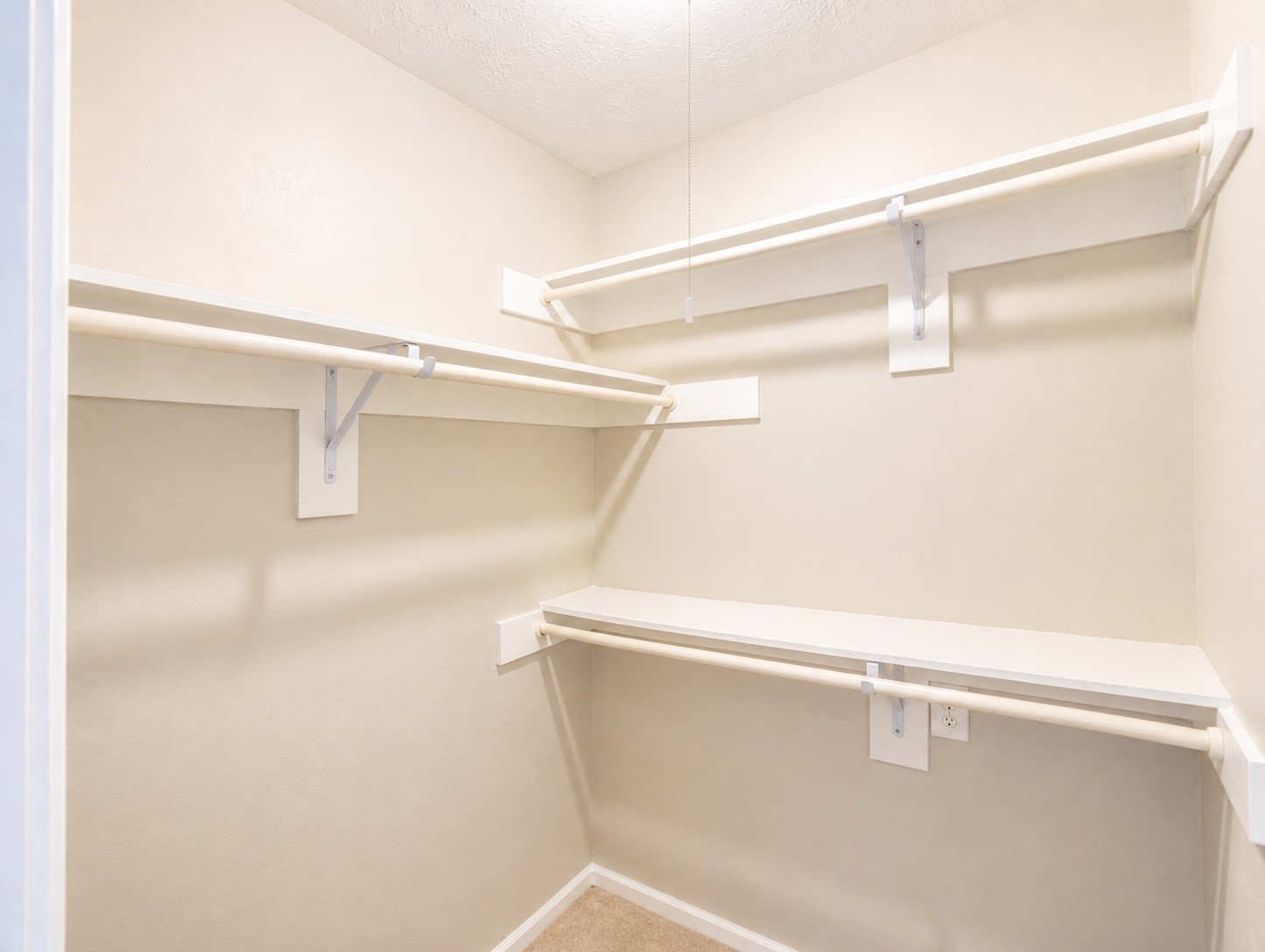 11 Hickory Oak Drive Property Photo 13