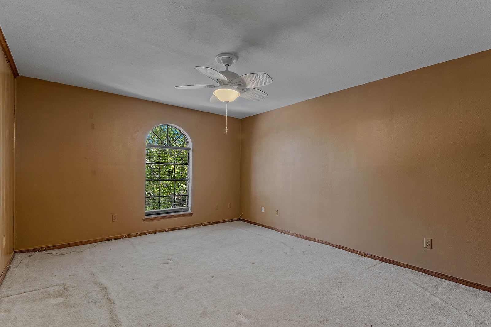 10703 Crestfield Court Property Photo 14