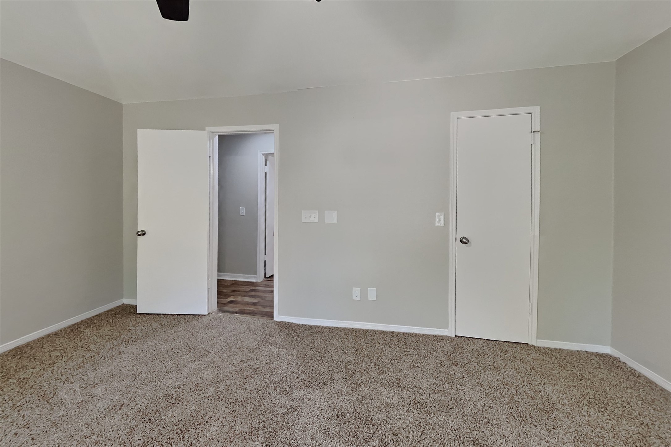 38 Still Corner Place Property Photo 10