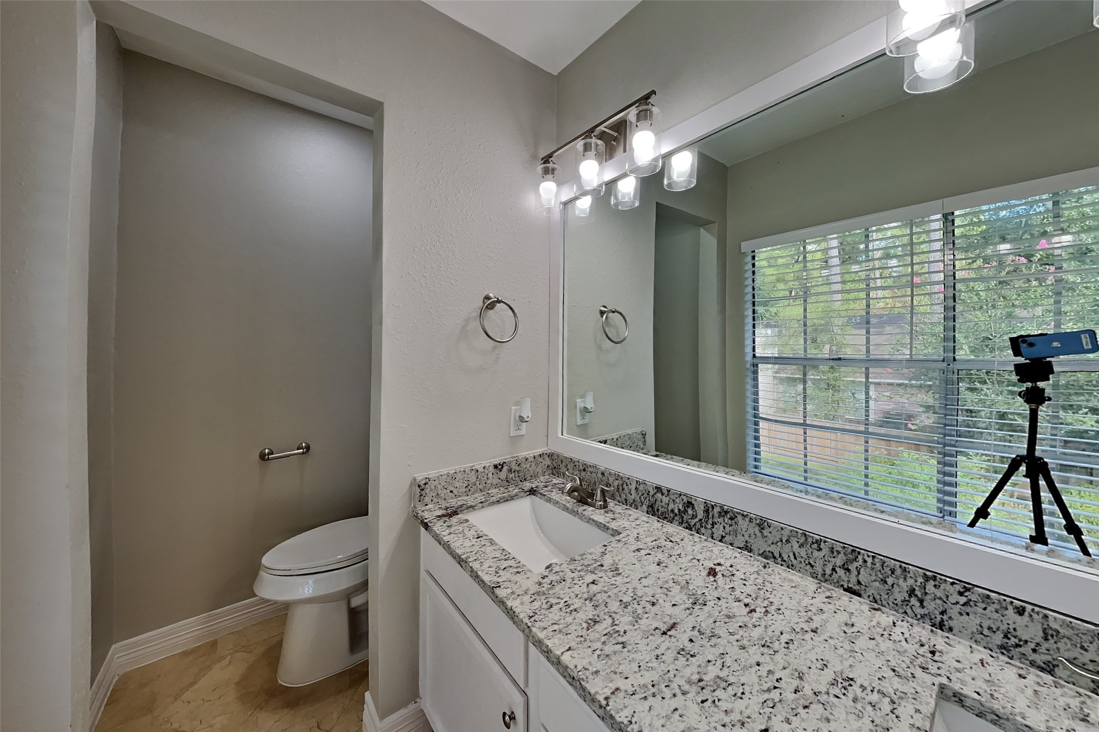 38 Still Corner Place Property Photo 12