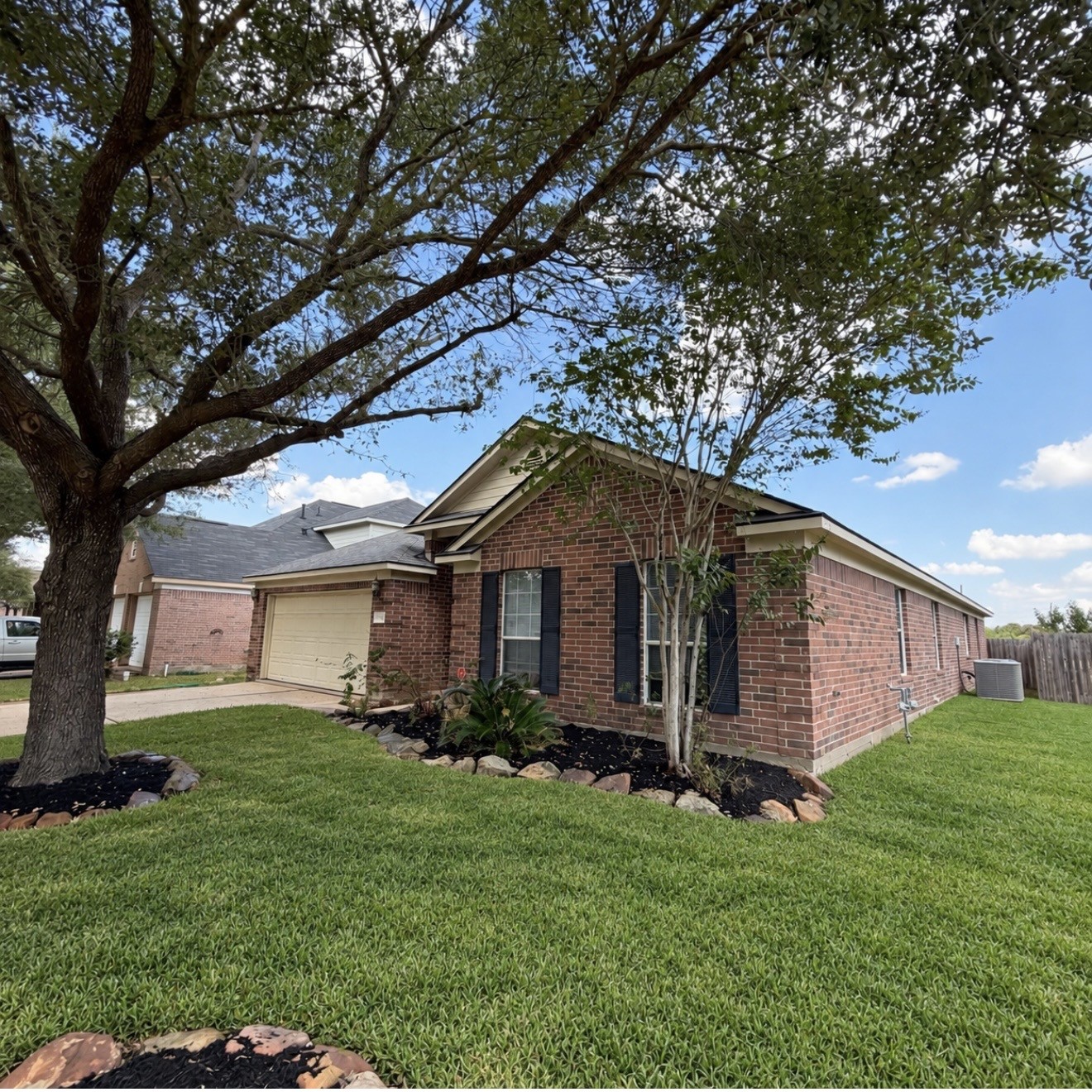 23722 Shaw Perry Lane Property Photo 2