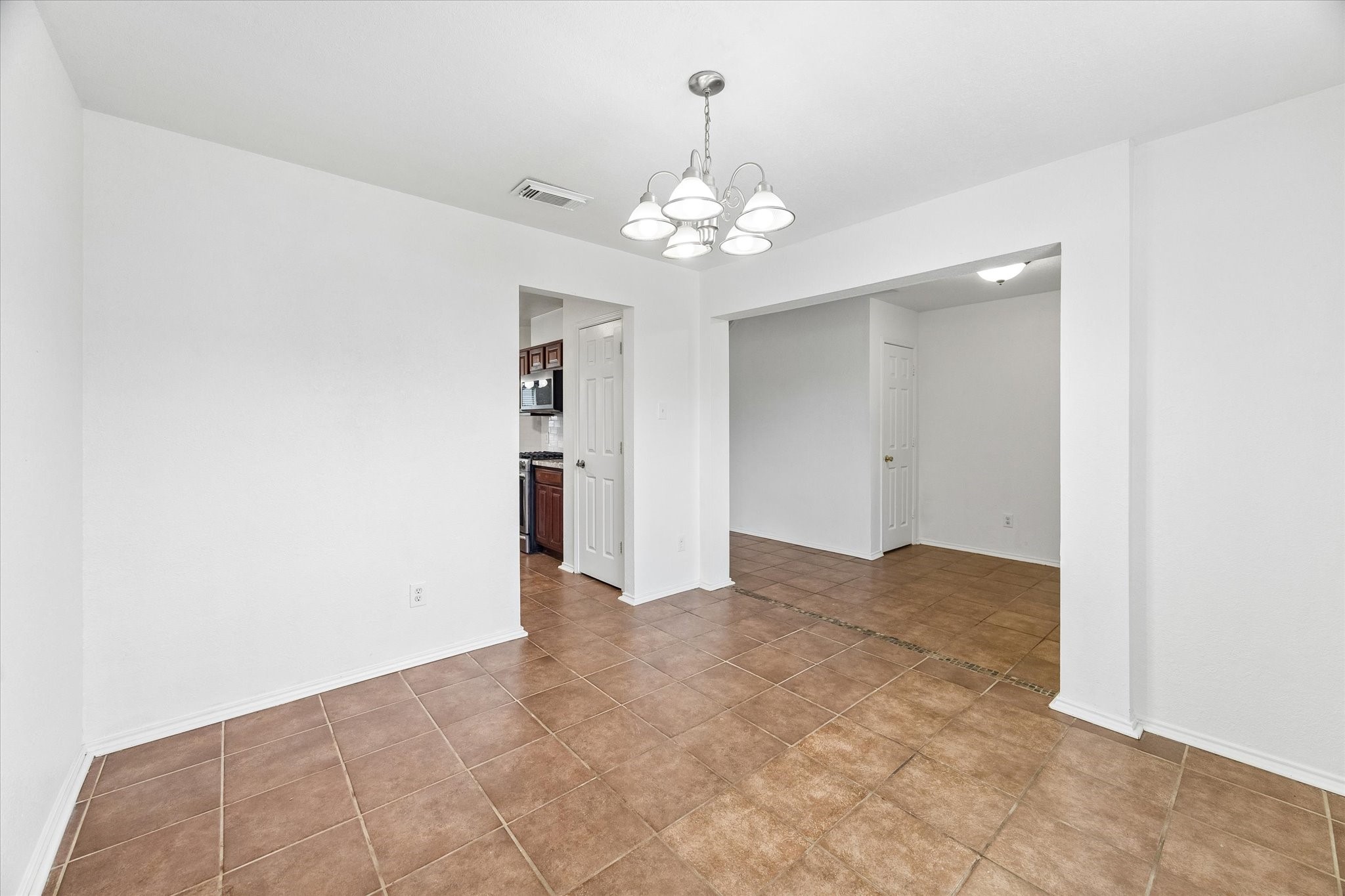 10110 Fallmont Court Property Photo 3