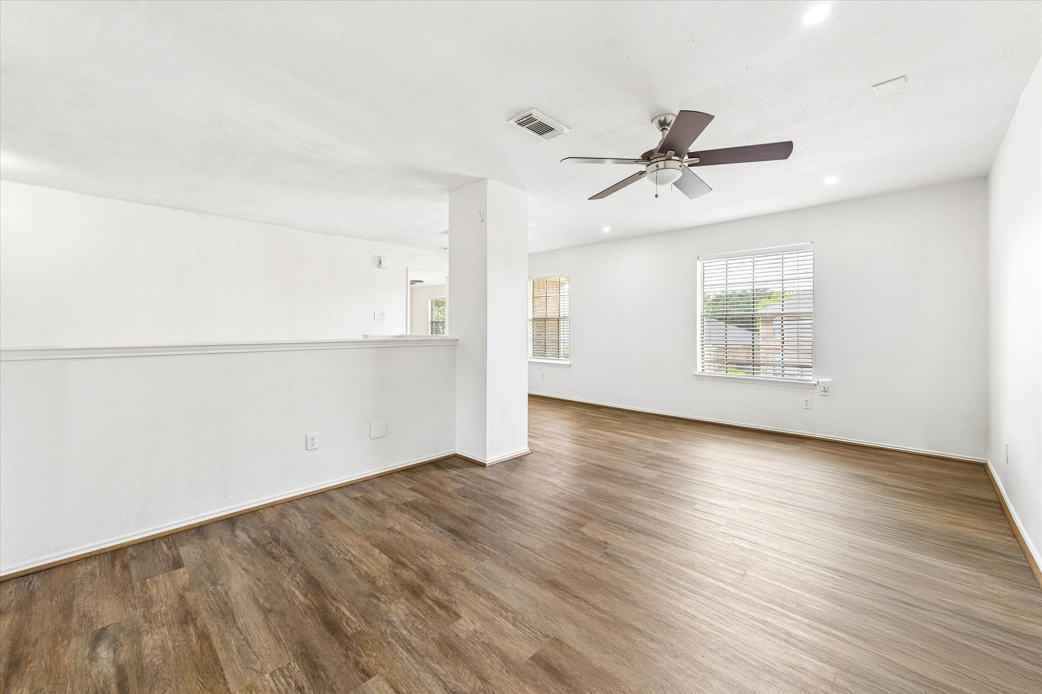 10110 Fallmont Court Property Photo 12