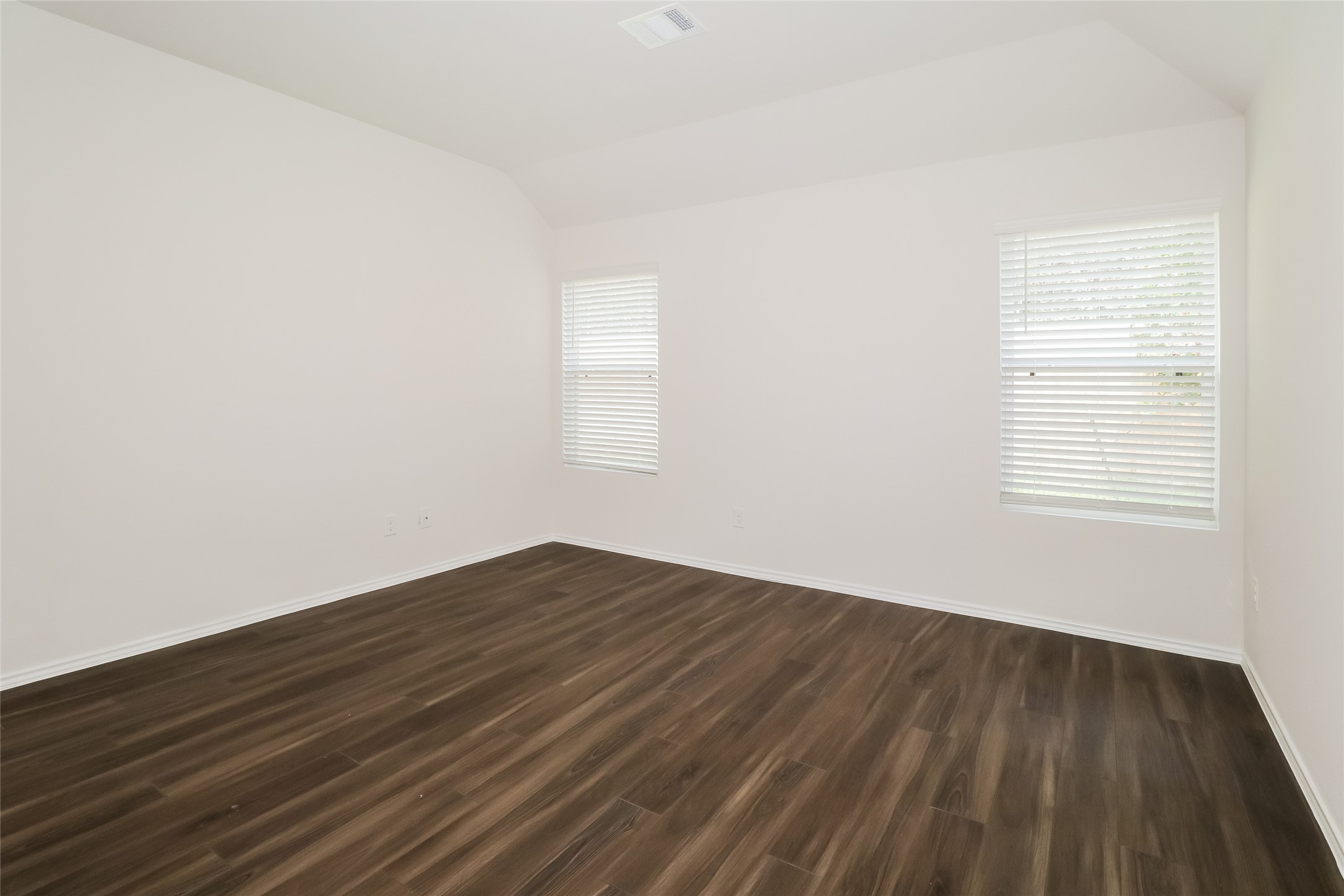 1109 Copal Trail Property Photo 11