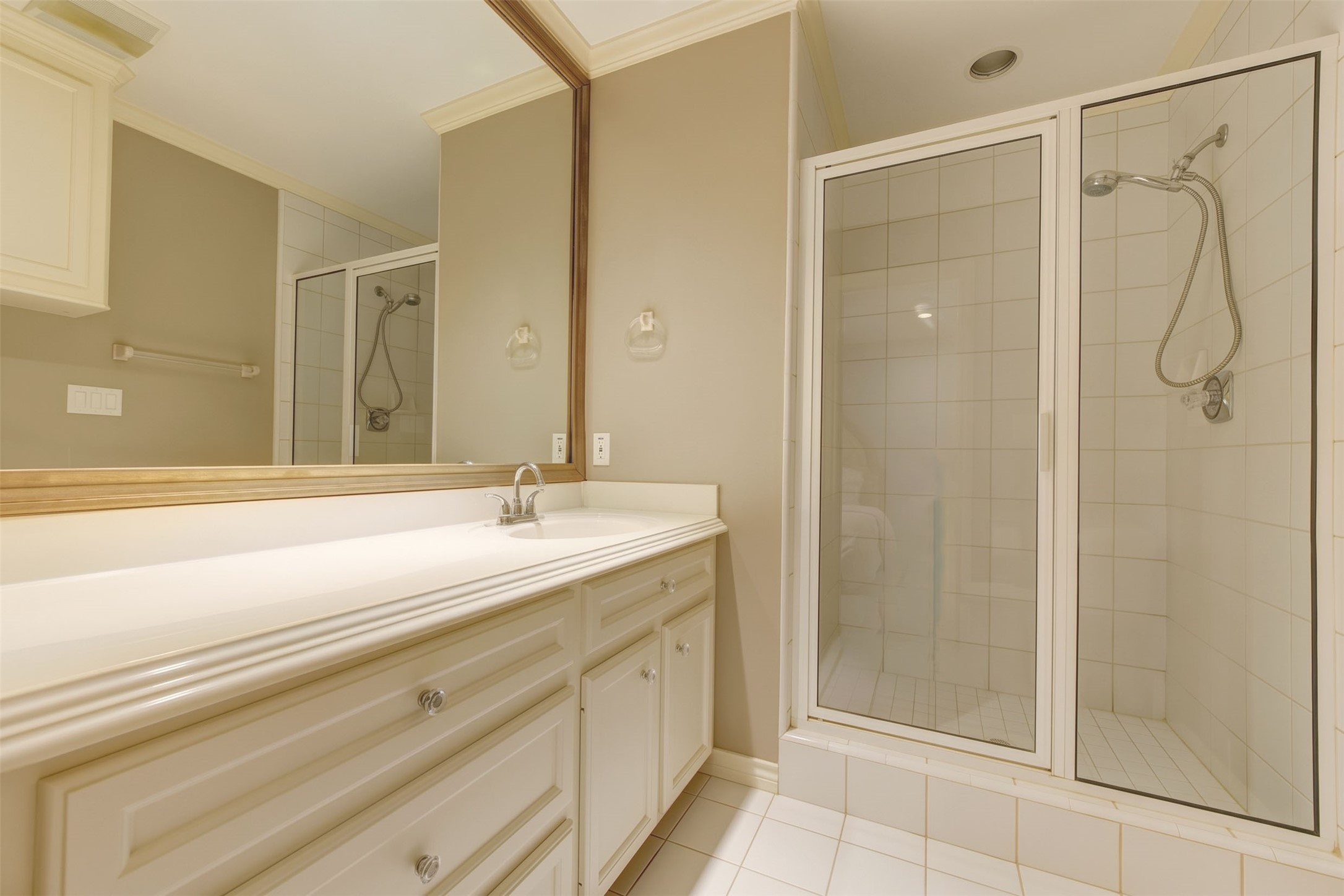 4967 Dumfries Drive Property Photo 33