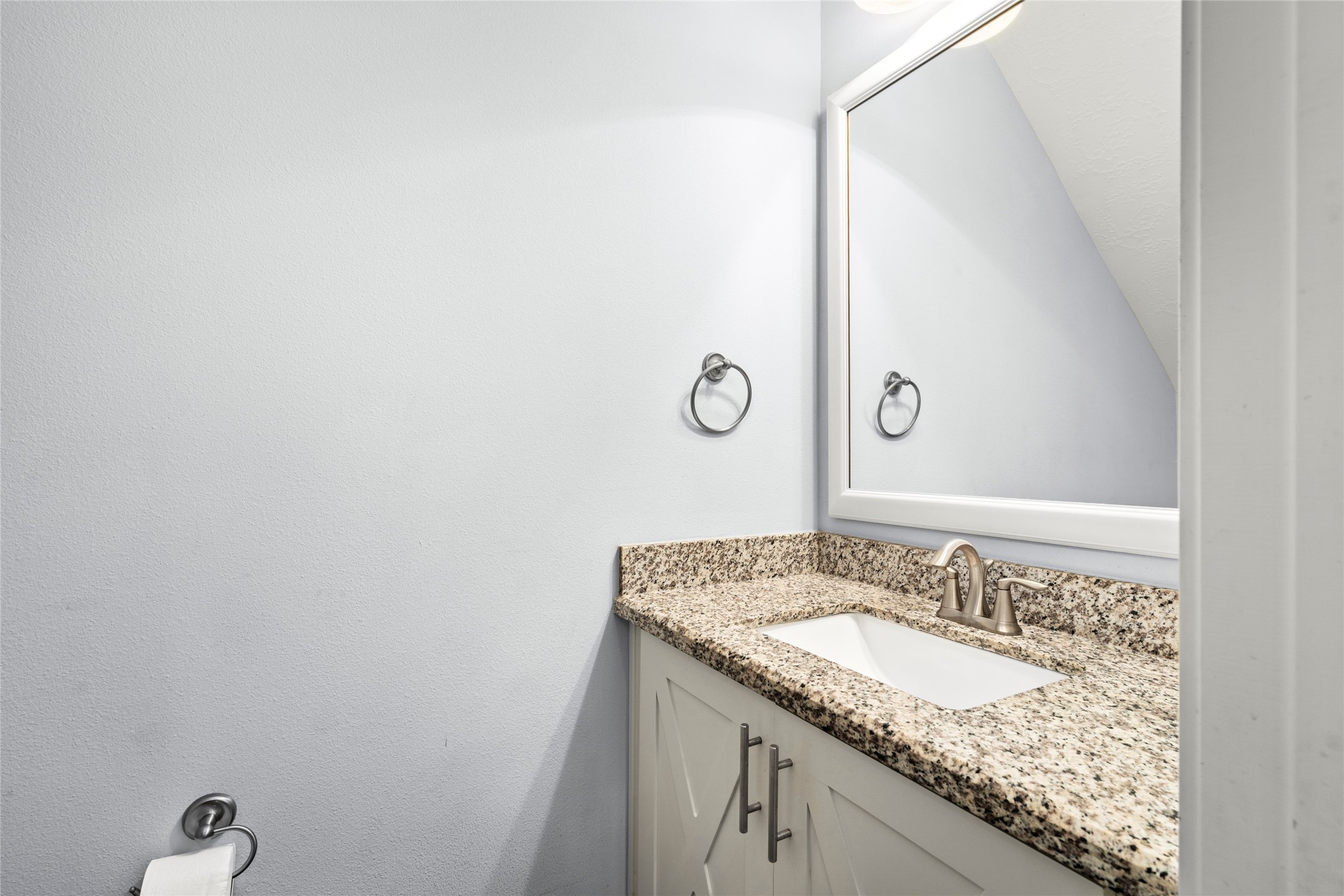 1611 Summer Street B Property Photo 17