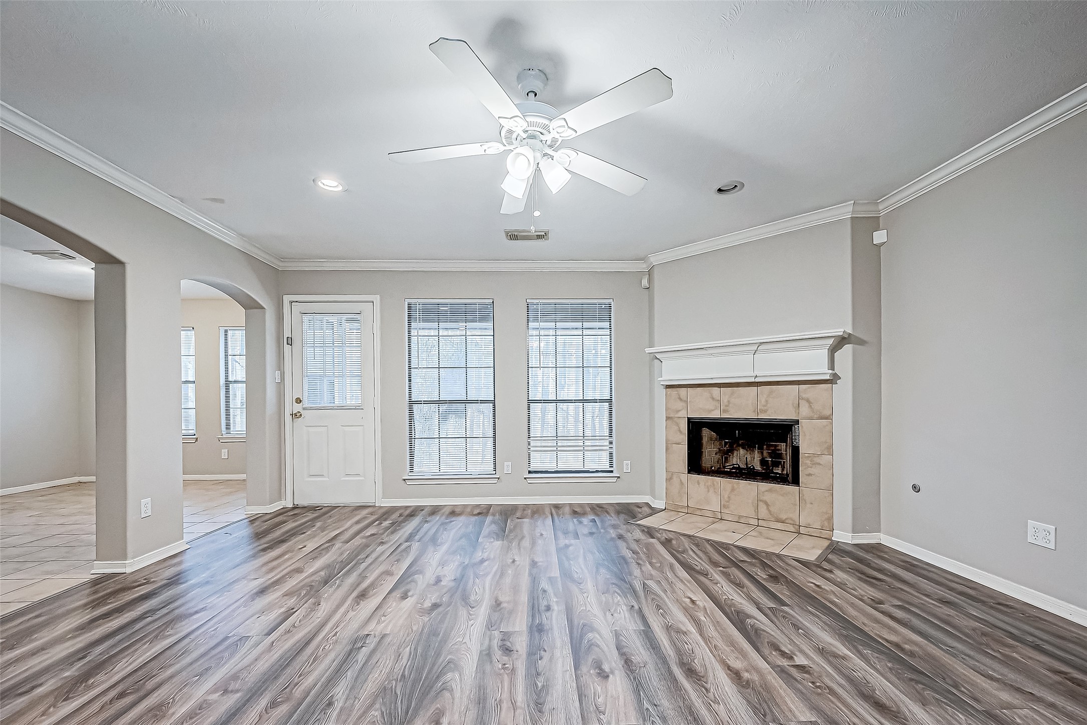 10043 Morocco Road Property Photo 1