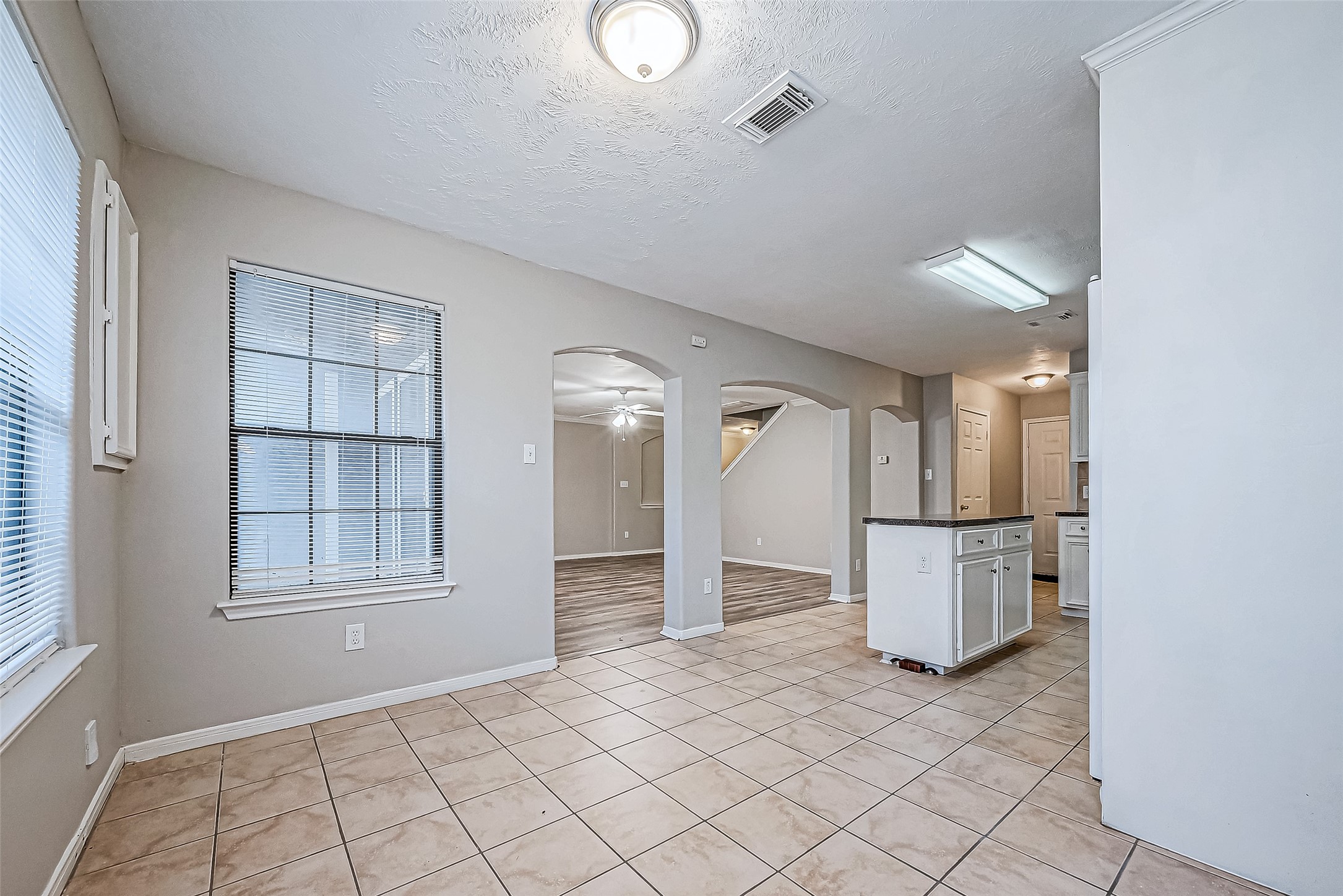 10043 Morocco Road Property Photo 16