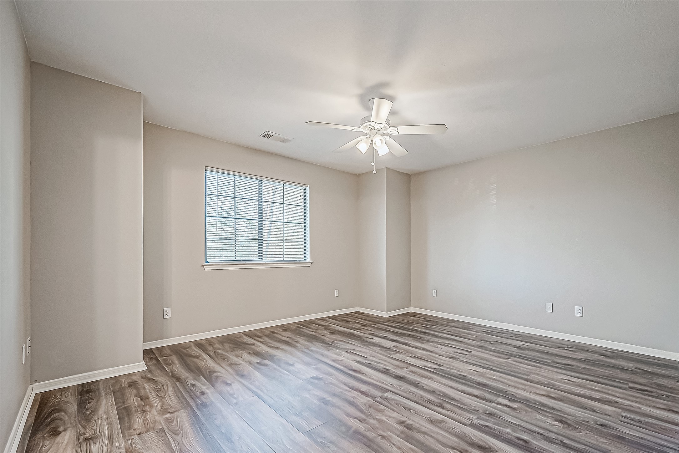 10043 Morocco Road Property Photo 29