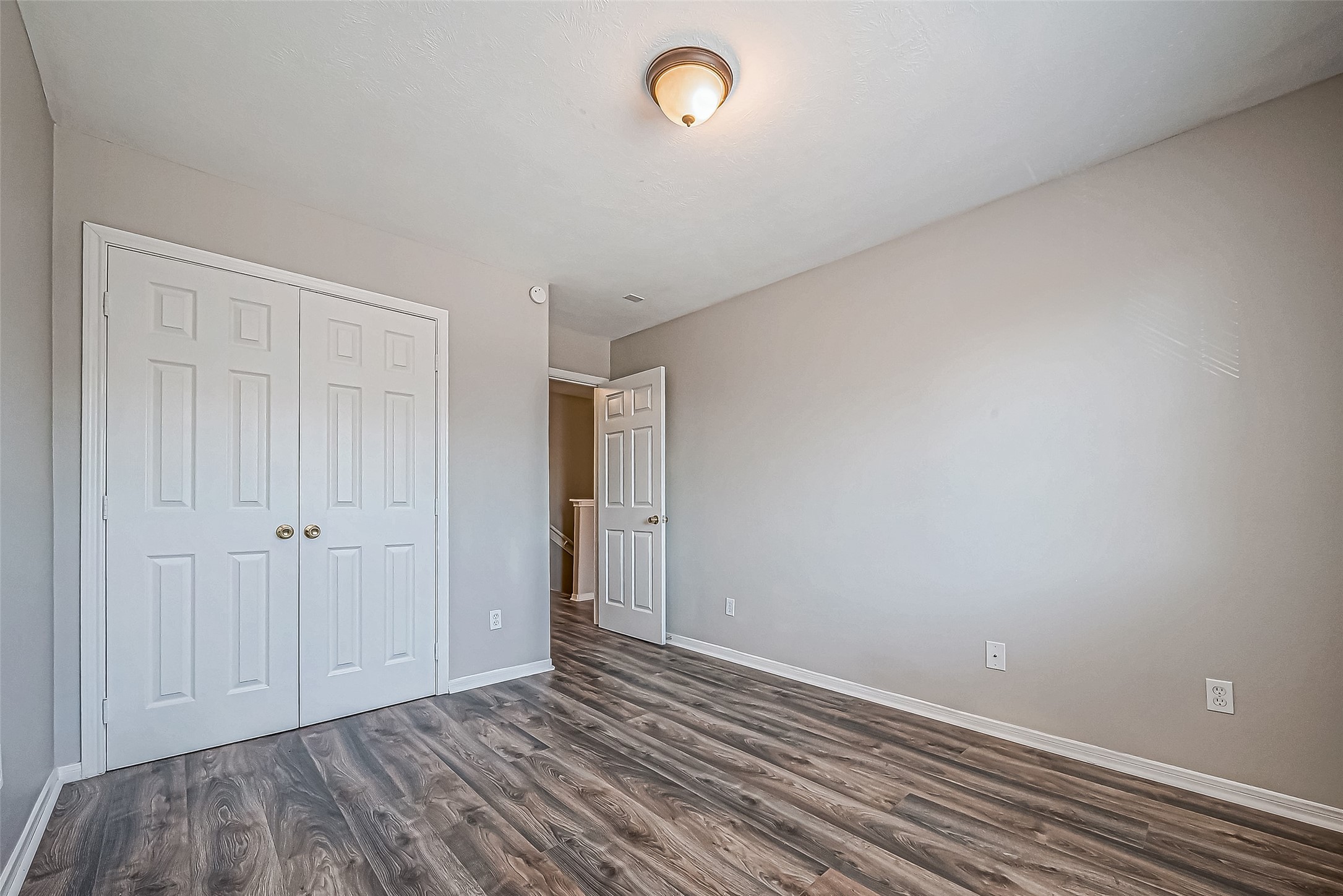 10043 Morocco Road Property Photo 45