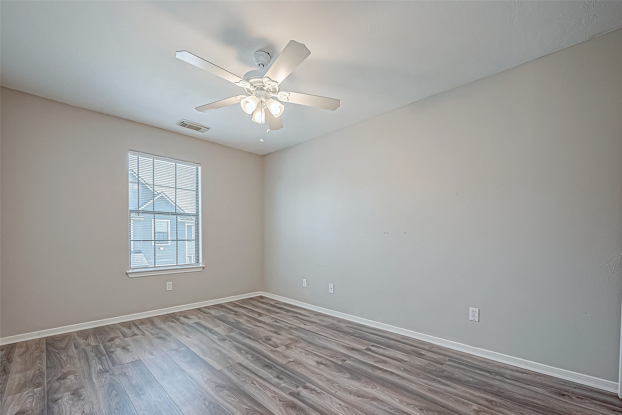 10043 Morocco Road Property Photo 48