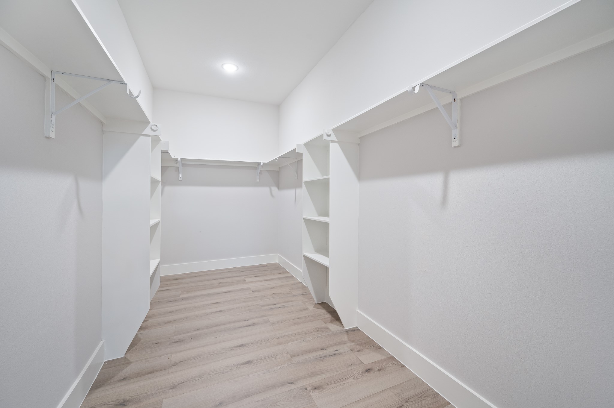 6702 Metro Blvd Unit Boulevard 5 Property Photo 29