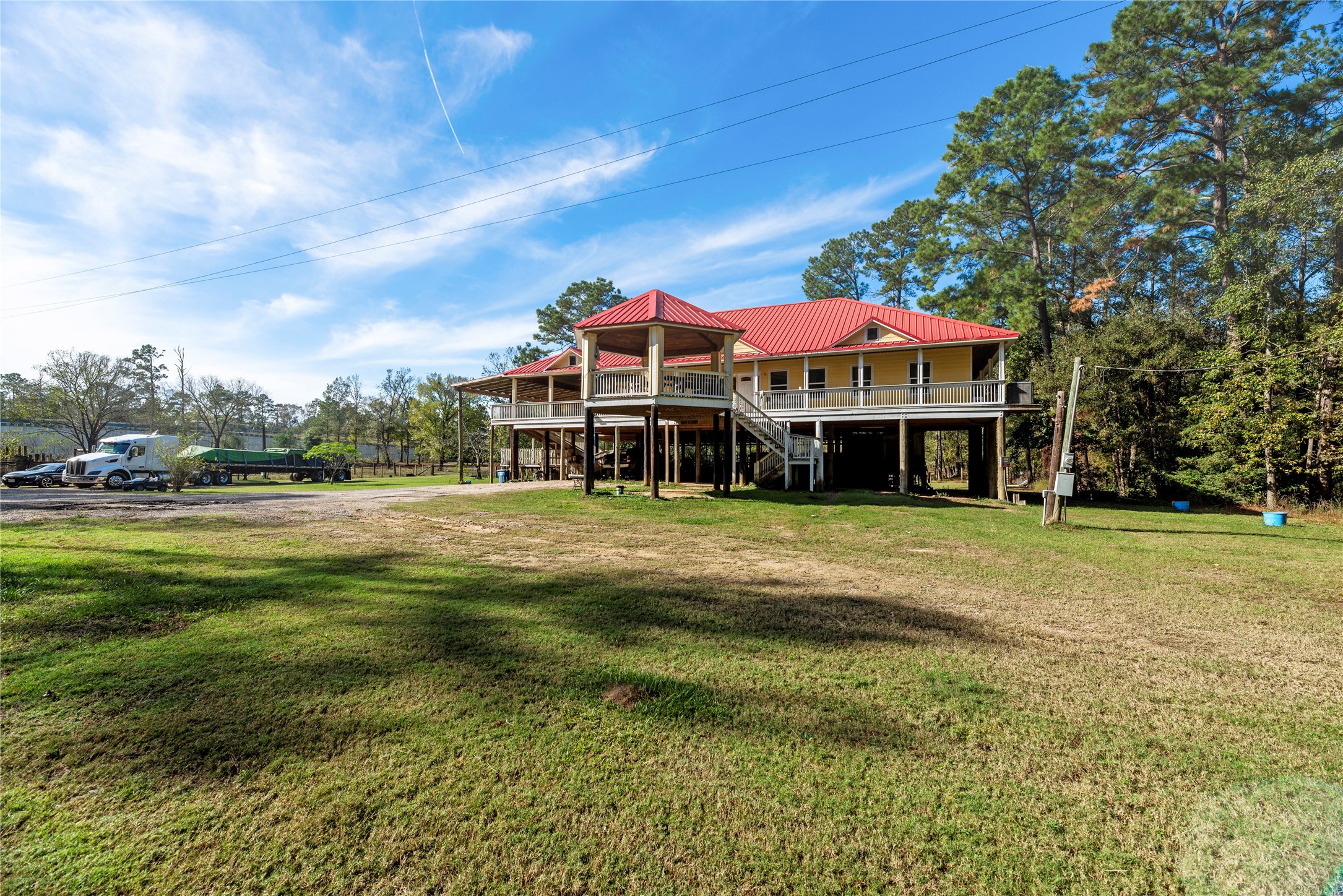 32130 Cypress Hollow Drive Property Photo 7