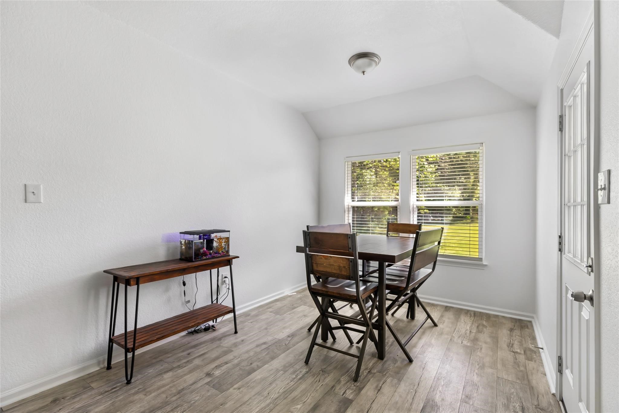 451 County Road 2358 Property Photo 10