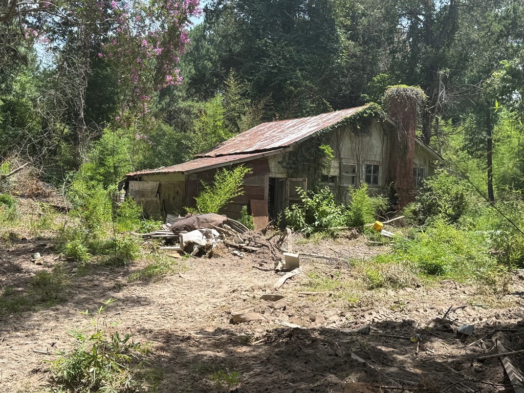 371 County Road 4240 Property Photo 8
