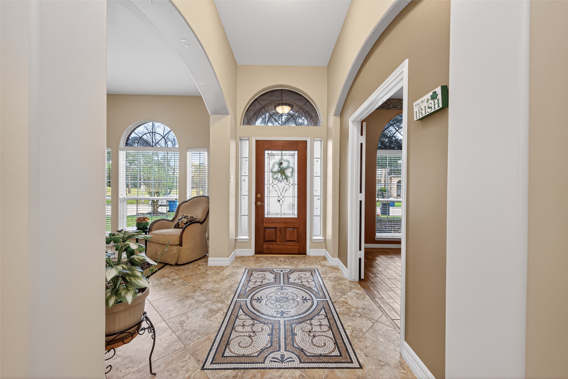 18810 Walden Forest Drive Property Photo 3