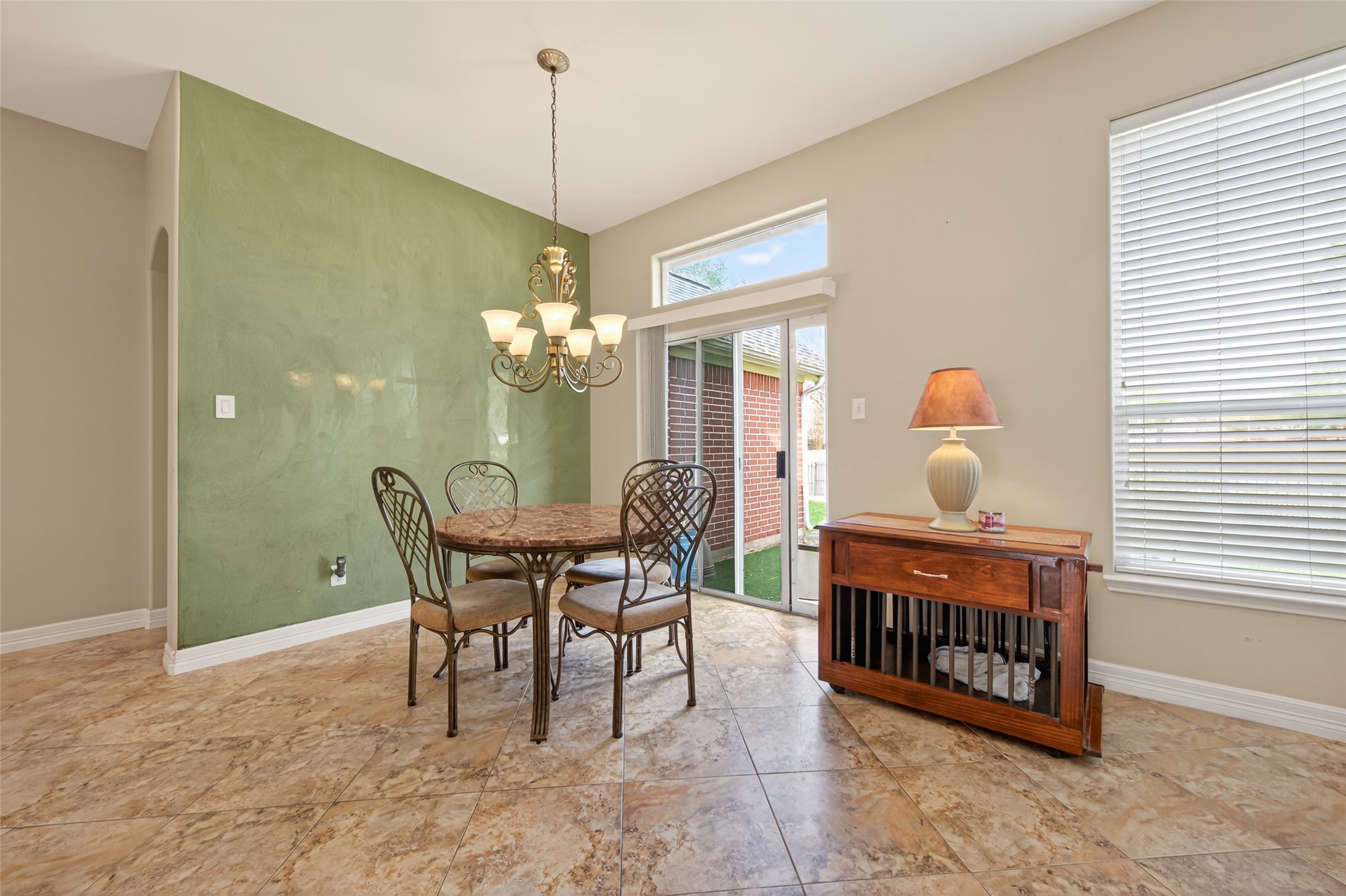 18810 Walden Forest Drive Property Photo 13