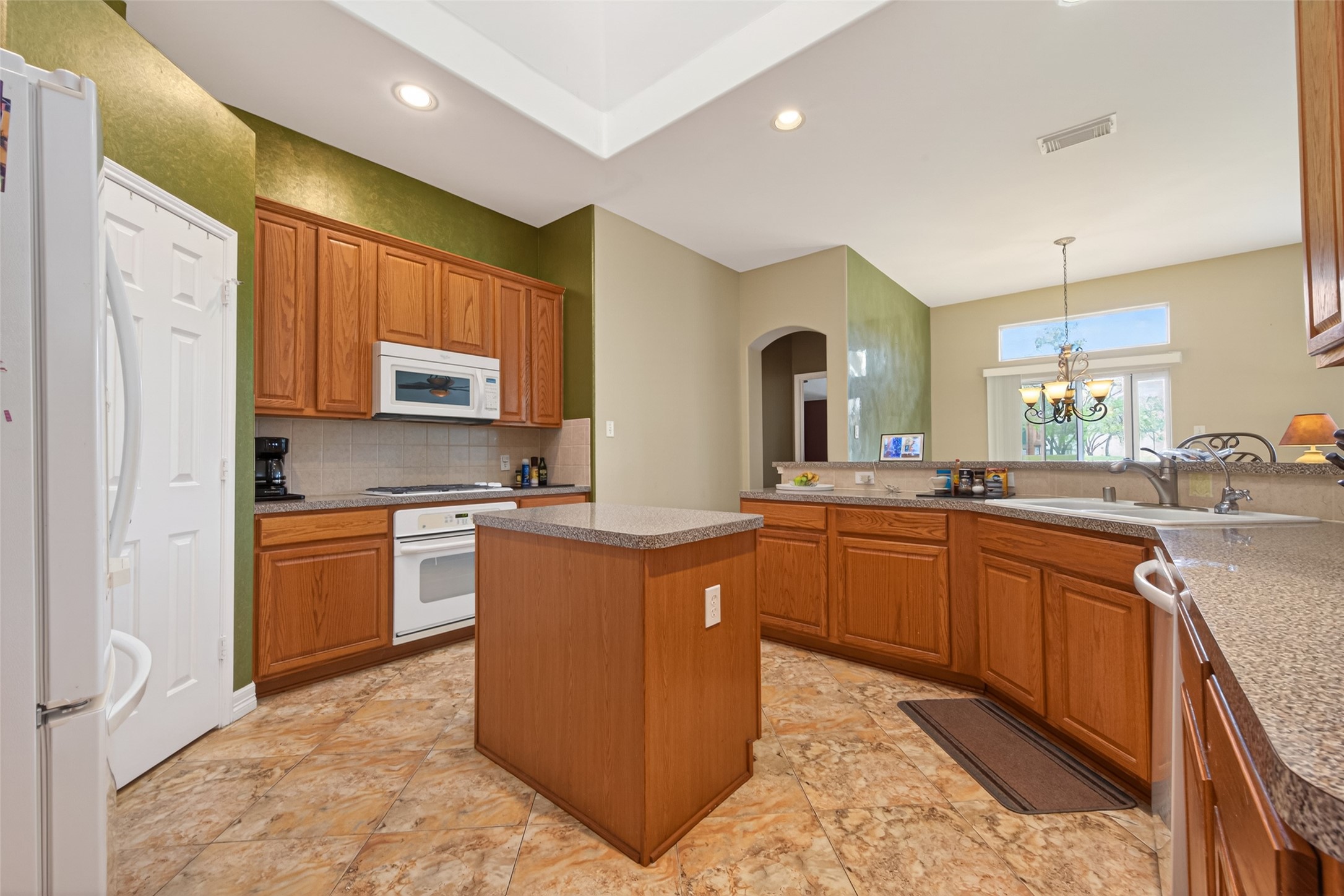 18810 Walden Forest Drive Property Photo 20