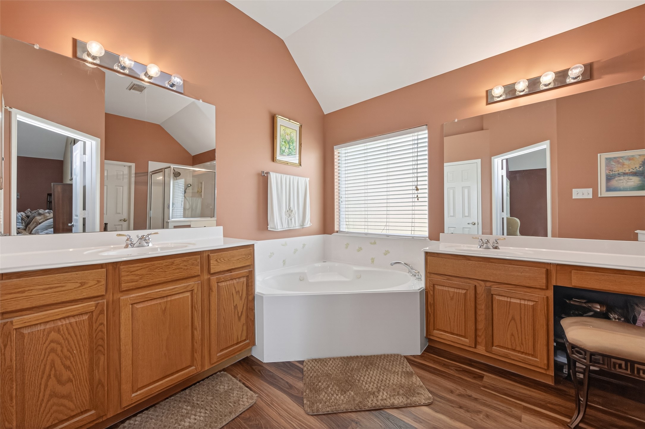 18810 Walden Forest Drive Property Photo 32