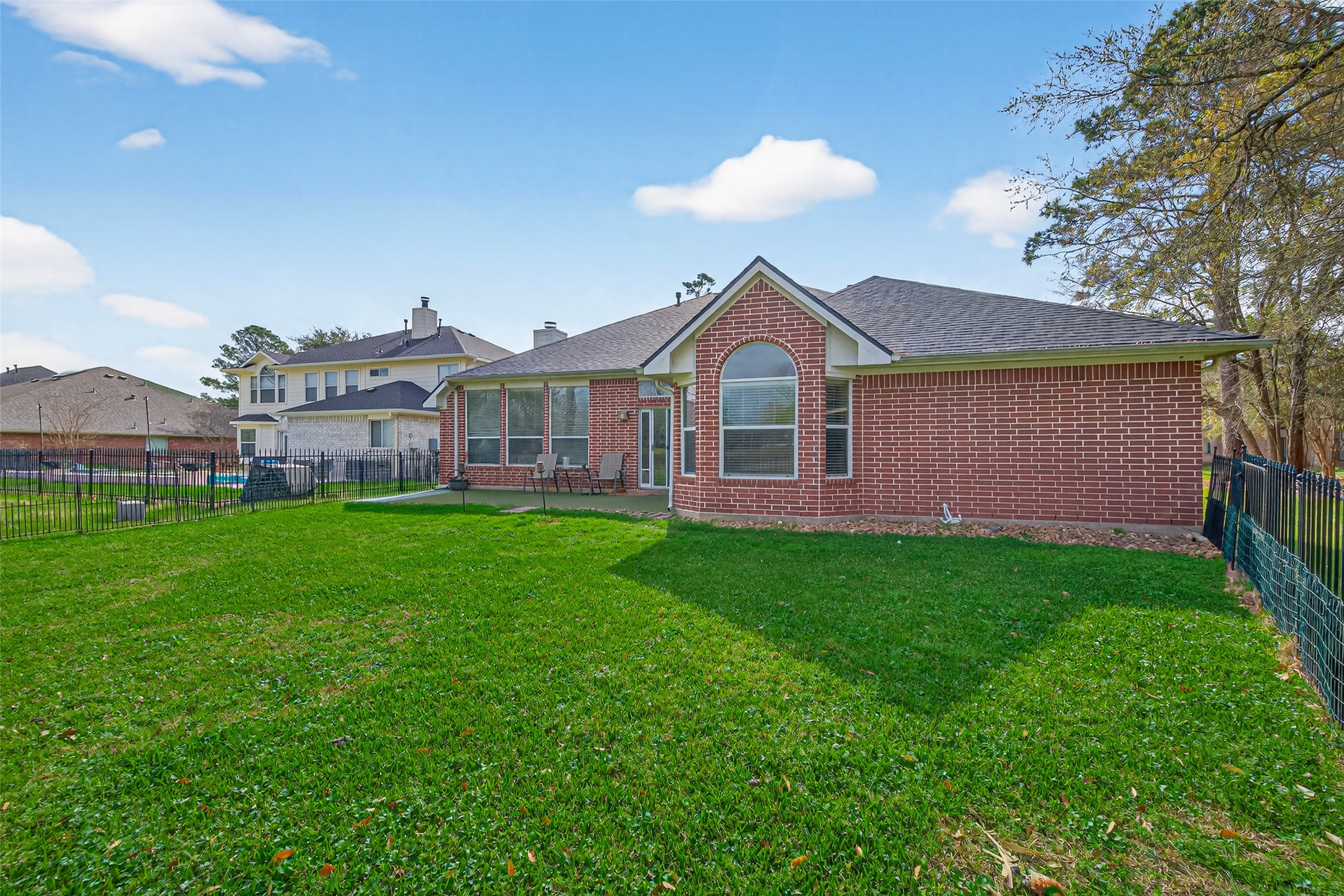 18810 Walden Forest Drive Property Photo 35