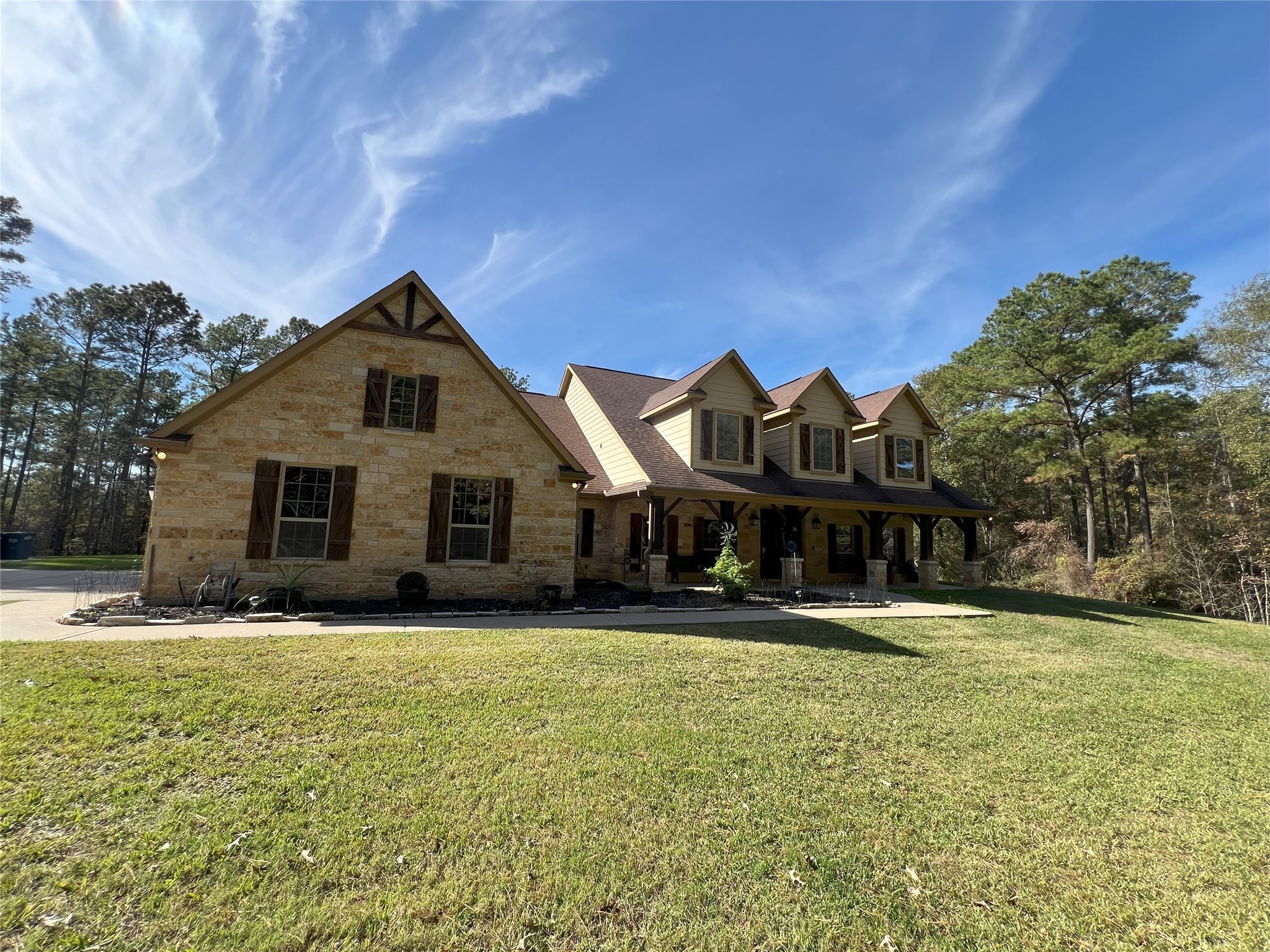 1142 Fletcher Property Photo