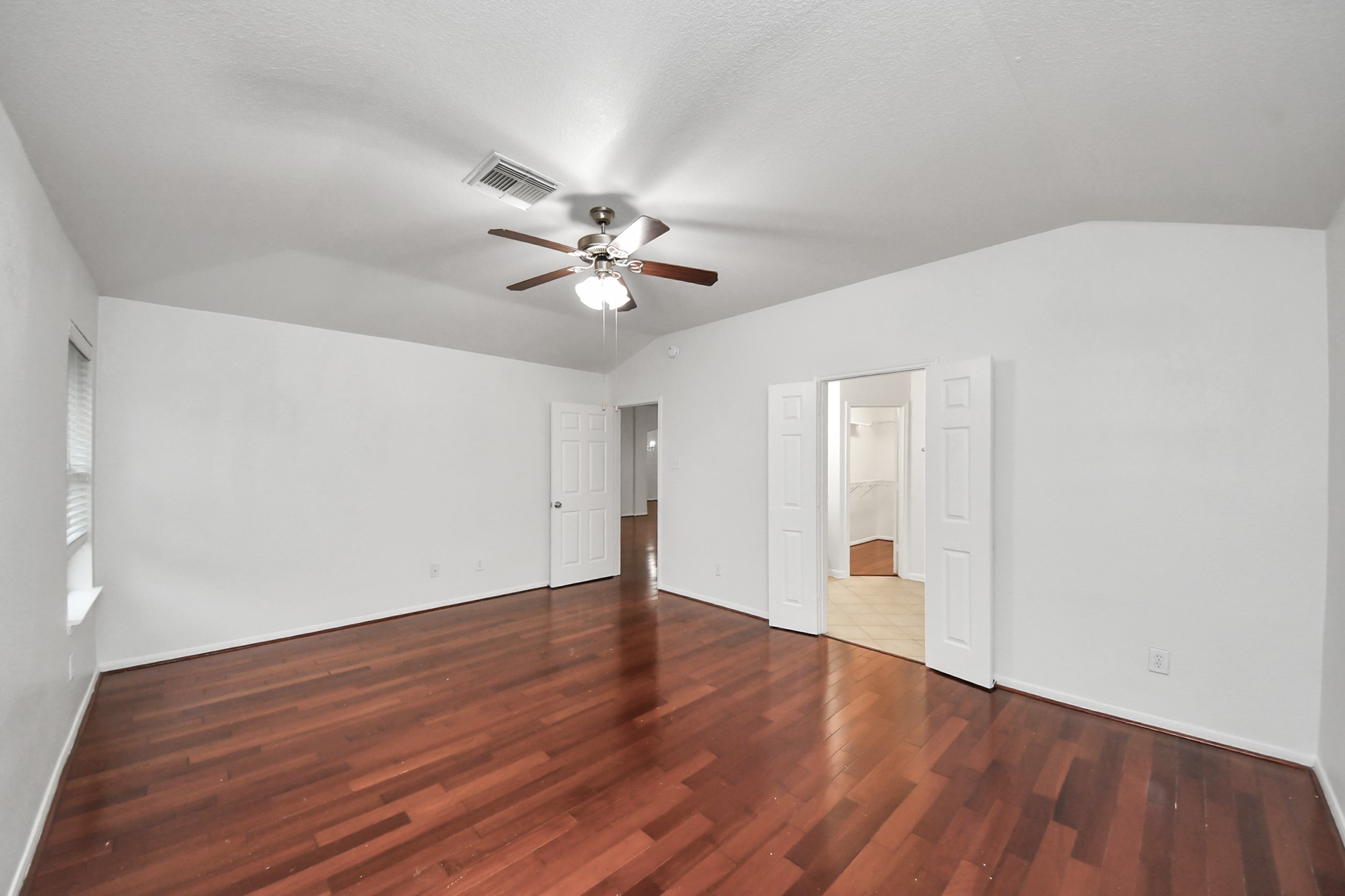 2412 Appian Way Property Photo 27
