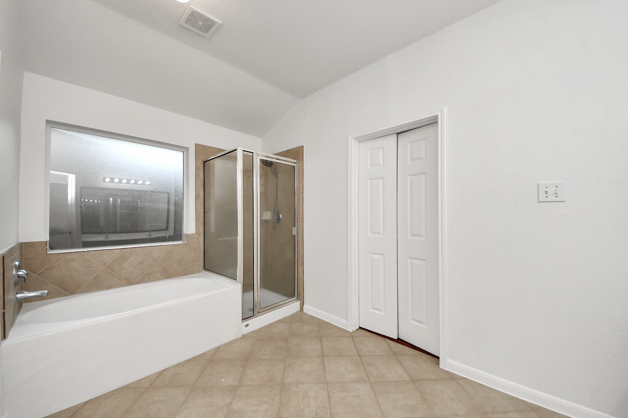 2412 Appian Way Property Photo 30