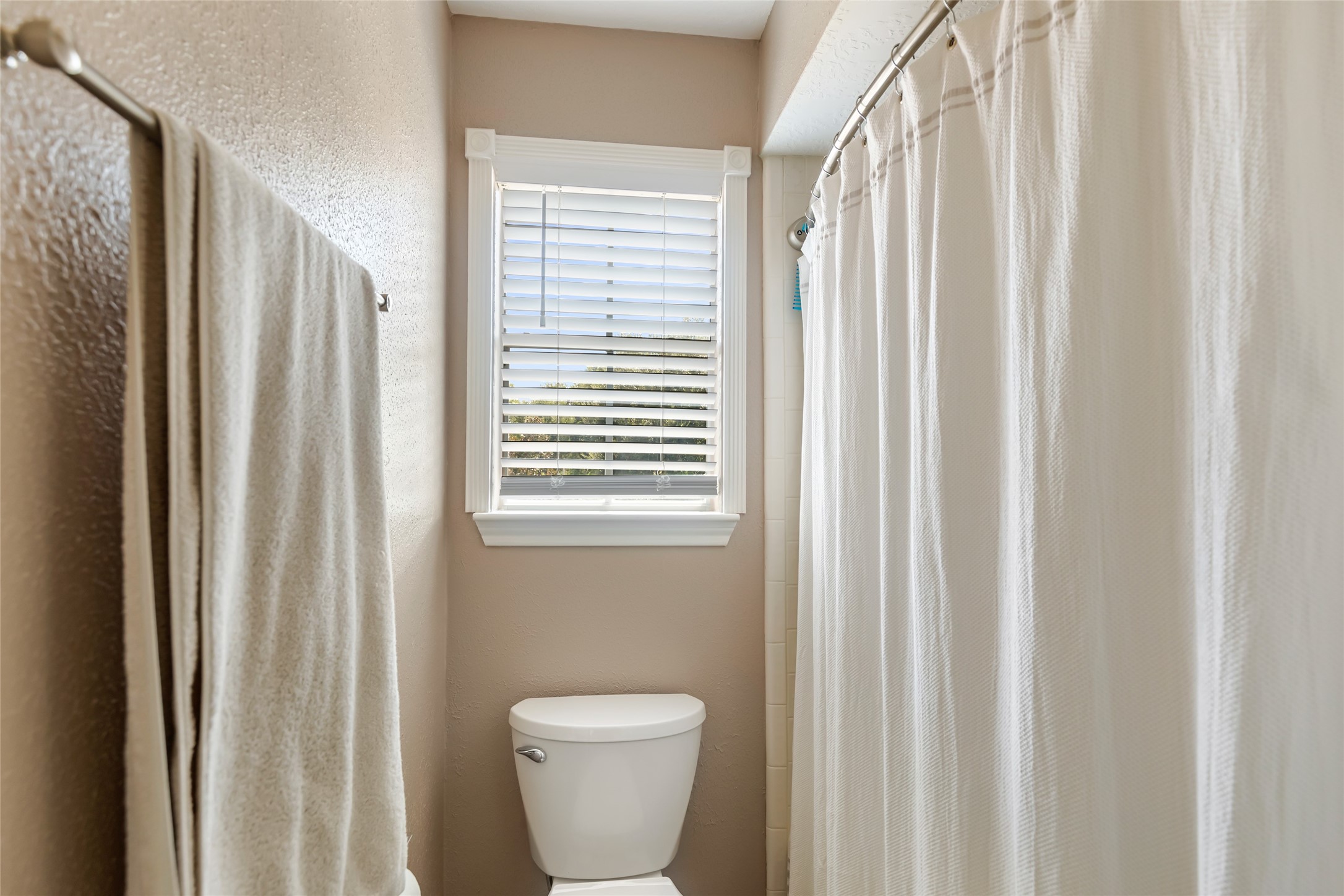15615 Wildwood Run Property Photo 35