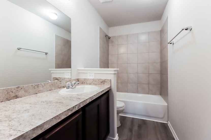 22386 Clear Castle Drive Property Photo 11