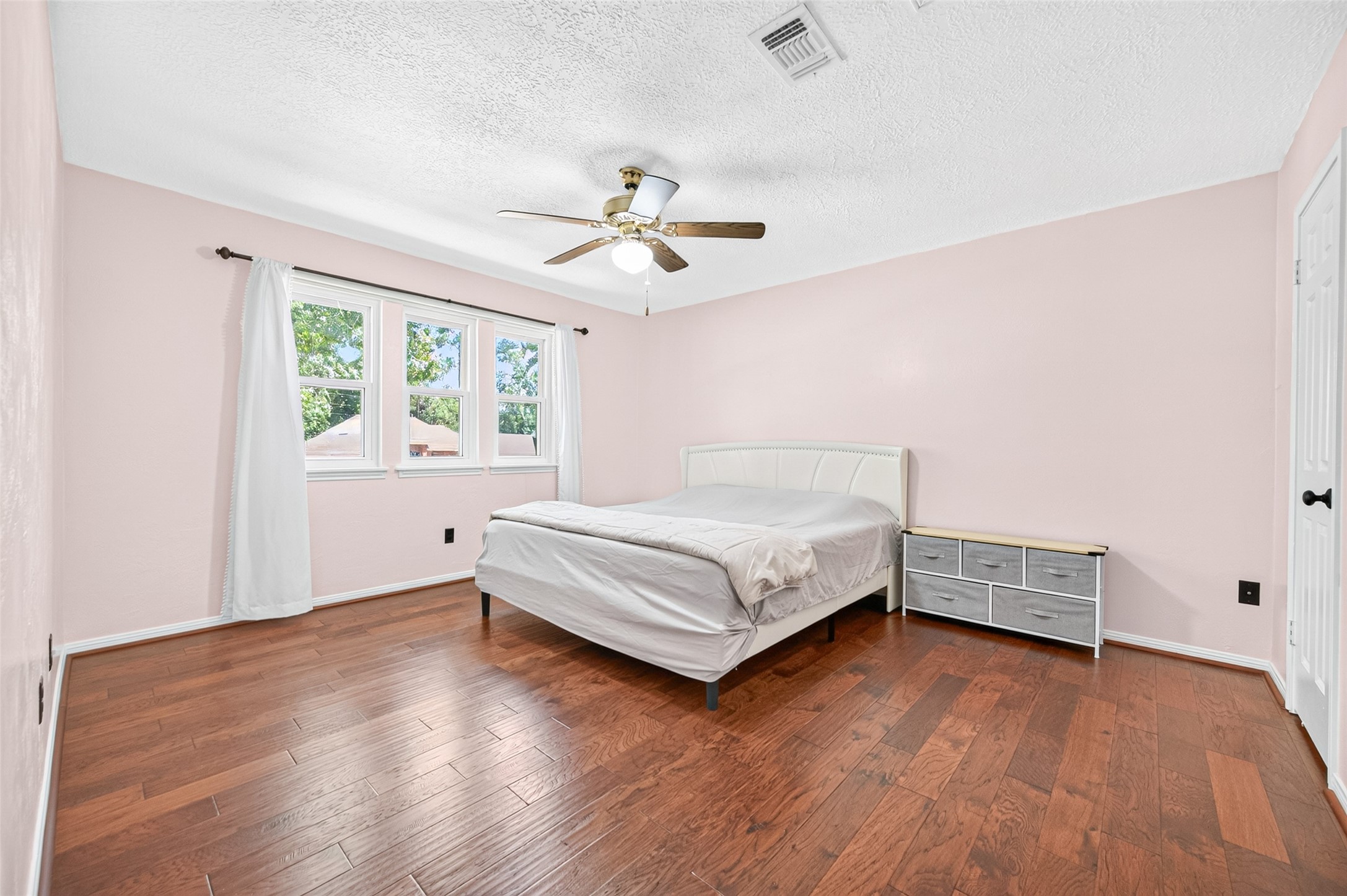 4319 Brightwood Drive Property Photo 36