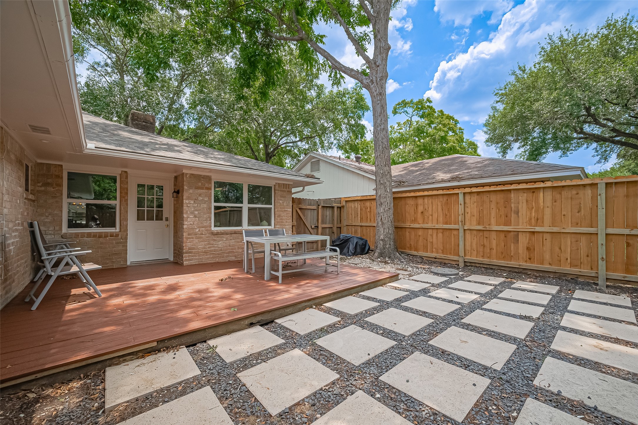 12602 Westleigh Drive Property Photo 30