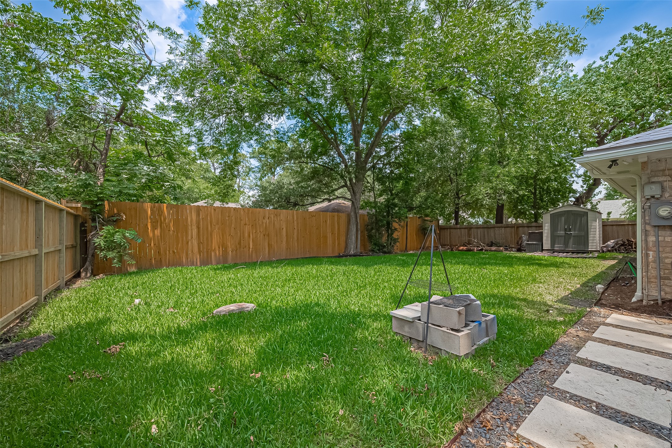 12602 Westleigh Drive Property Photo 33