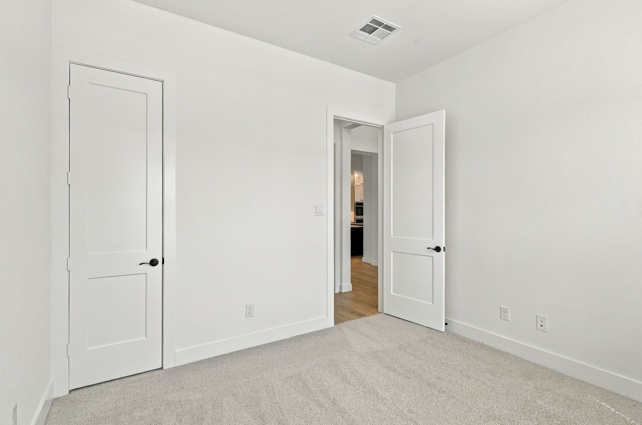 25102 Skyline Prairie Lane Property Photo 5