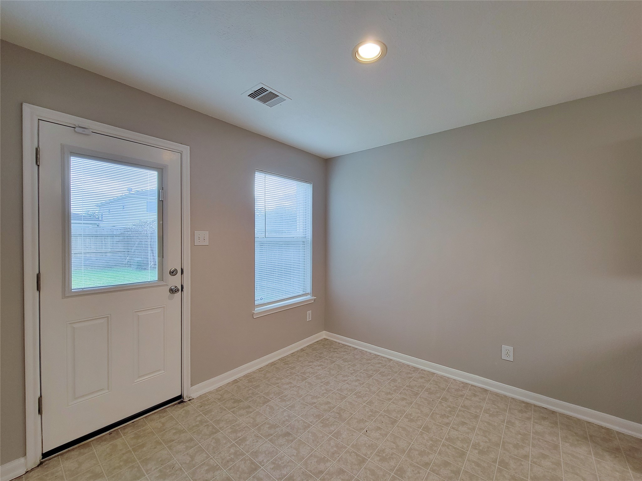 20759 Cypress Crescent Lane Lane Property Photo 15