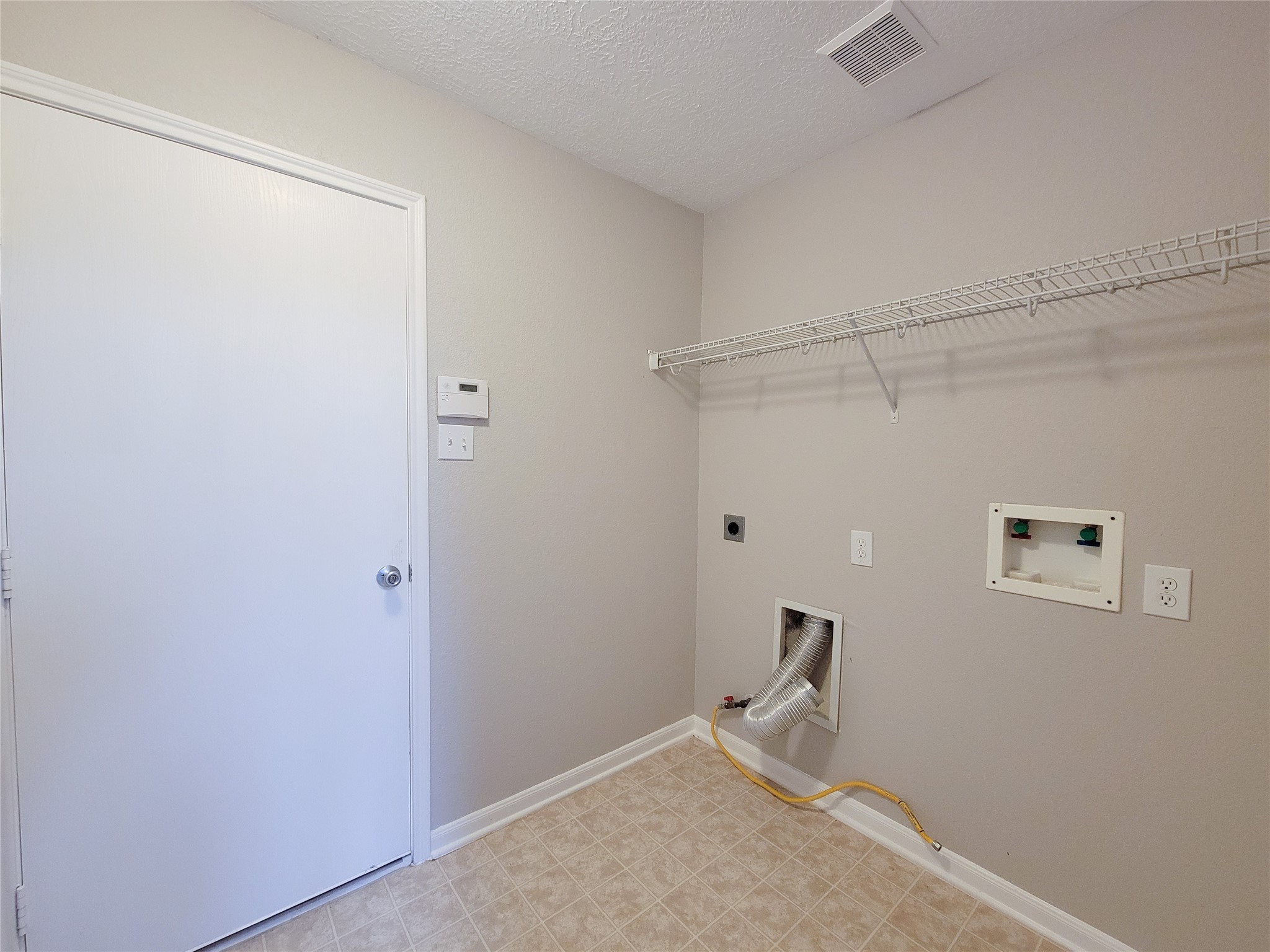 20759 Cypress Crescent Lane Lane Property Photo 17