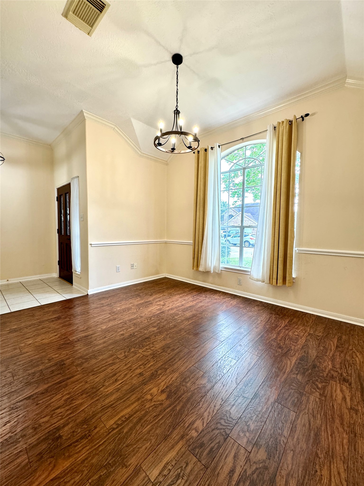 3611 Sheldon Dr Property Photo 5