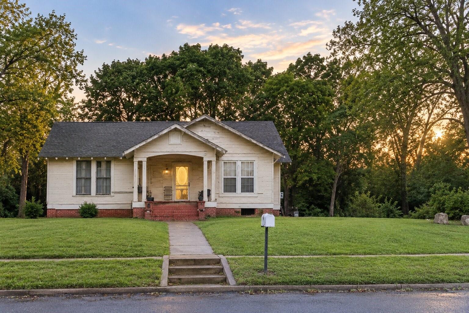 217 Martin Luther King Jr Boulevard, Crockett Tx 75835 Property Photo 1