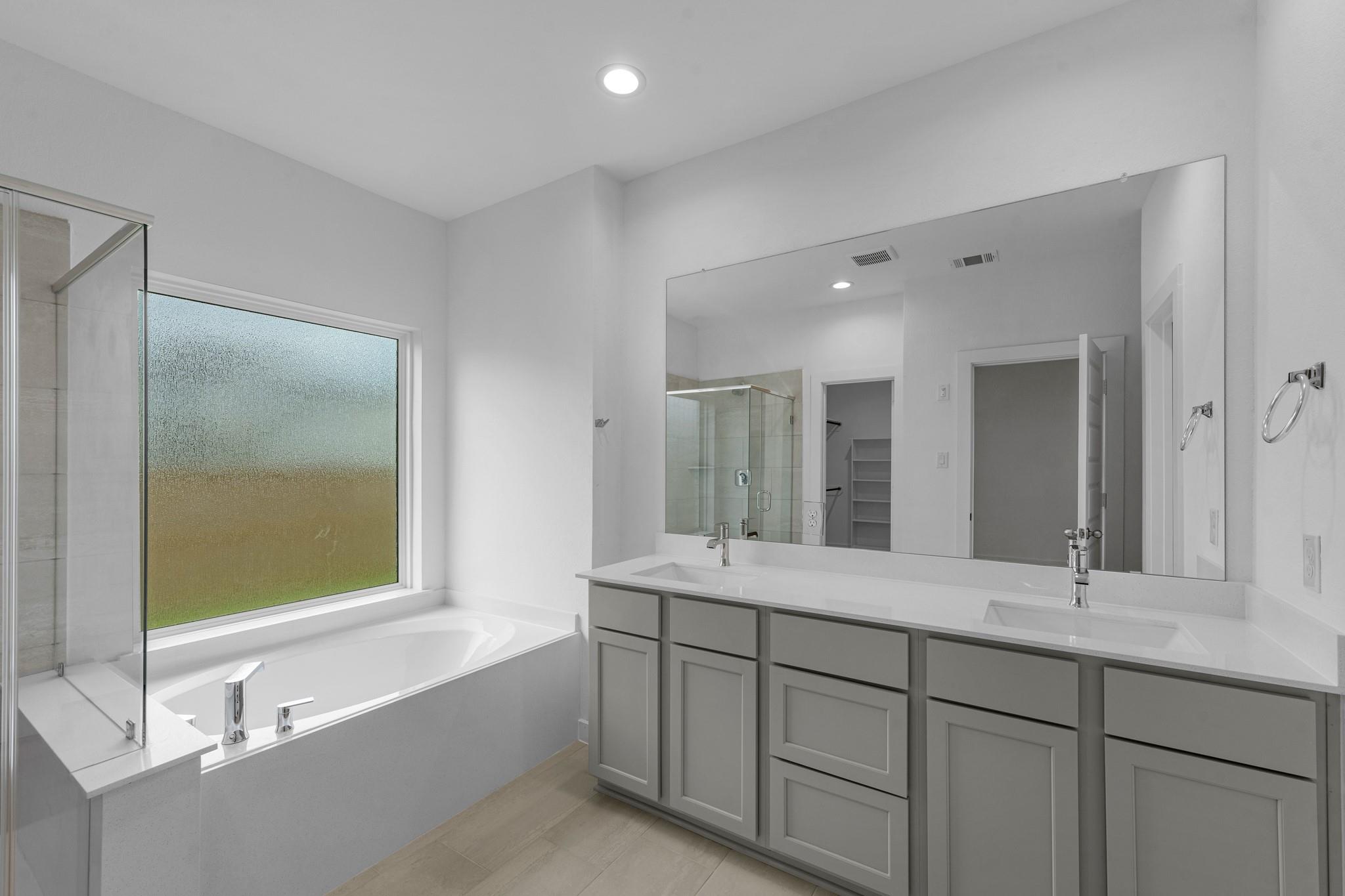 8715 Mallow Rose Way Property Photo 9