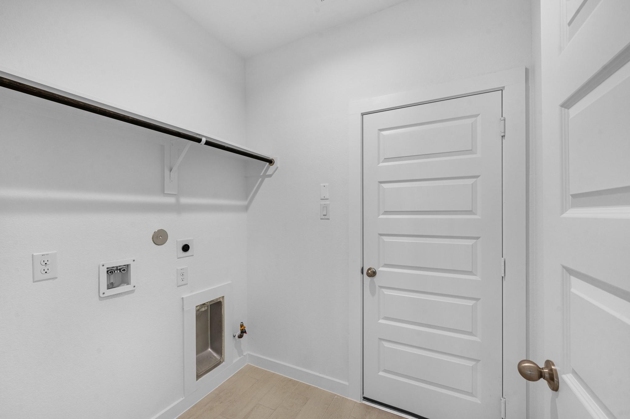 8715 Mallow Rose Way Property Photo 22