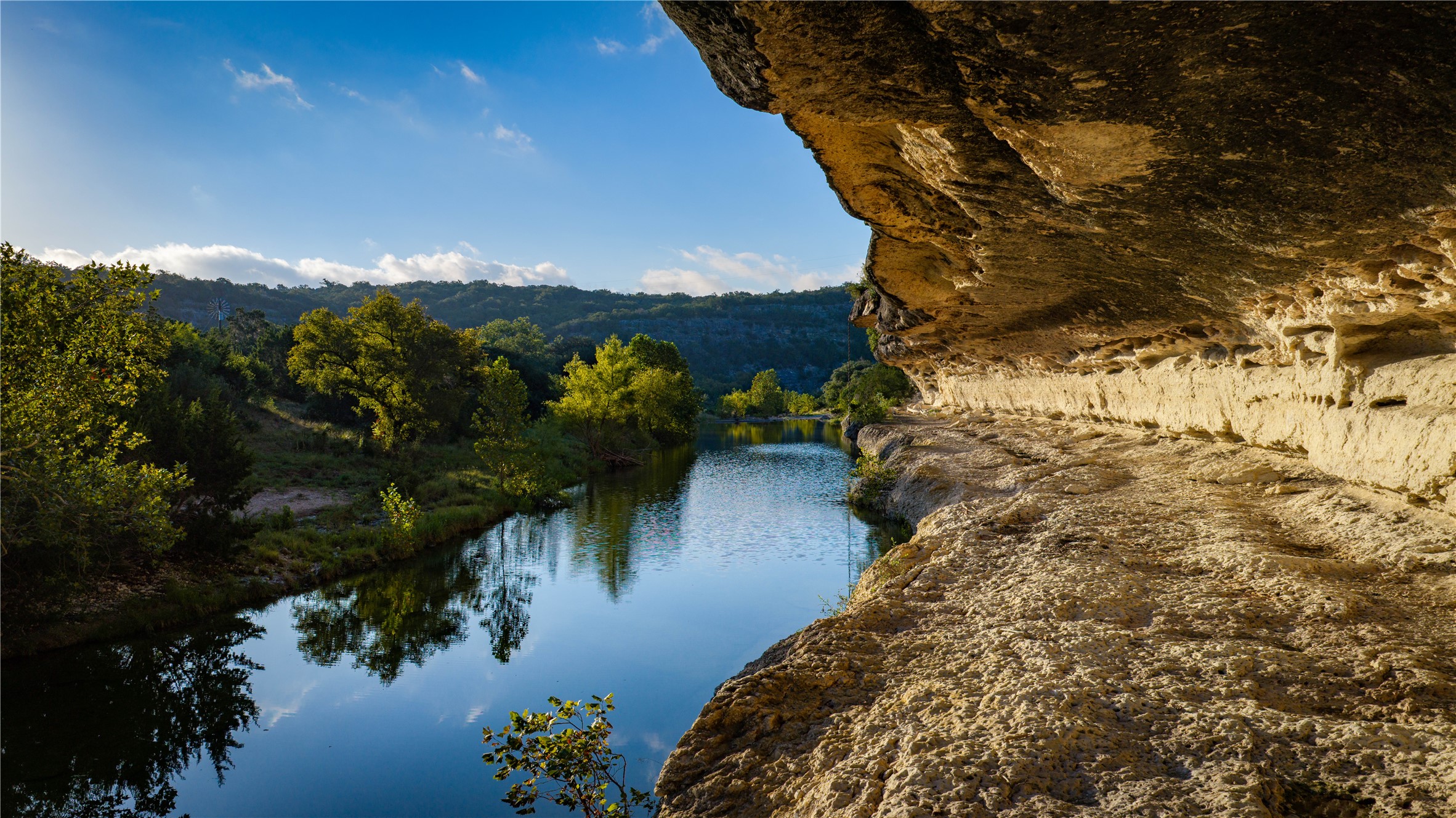 000 Satterfield Road Property Photo 1