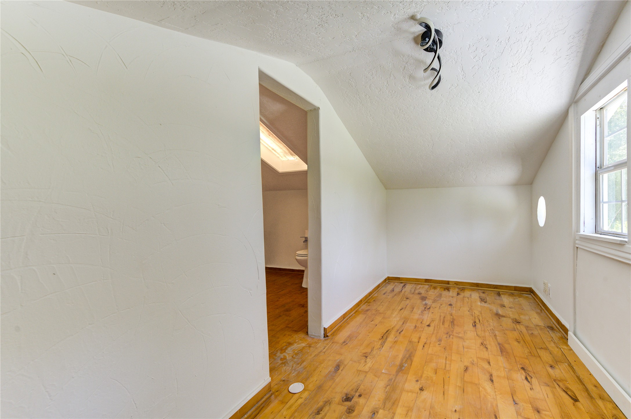 13497 Morgan Drive Property Photo 9