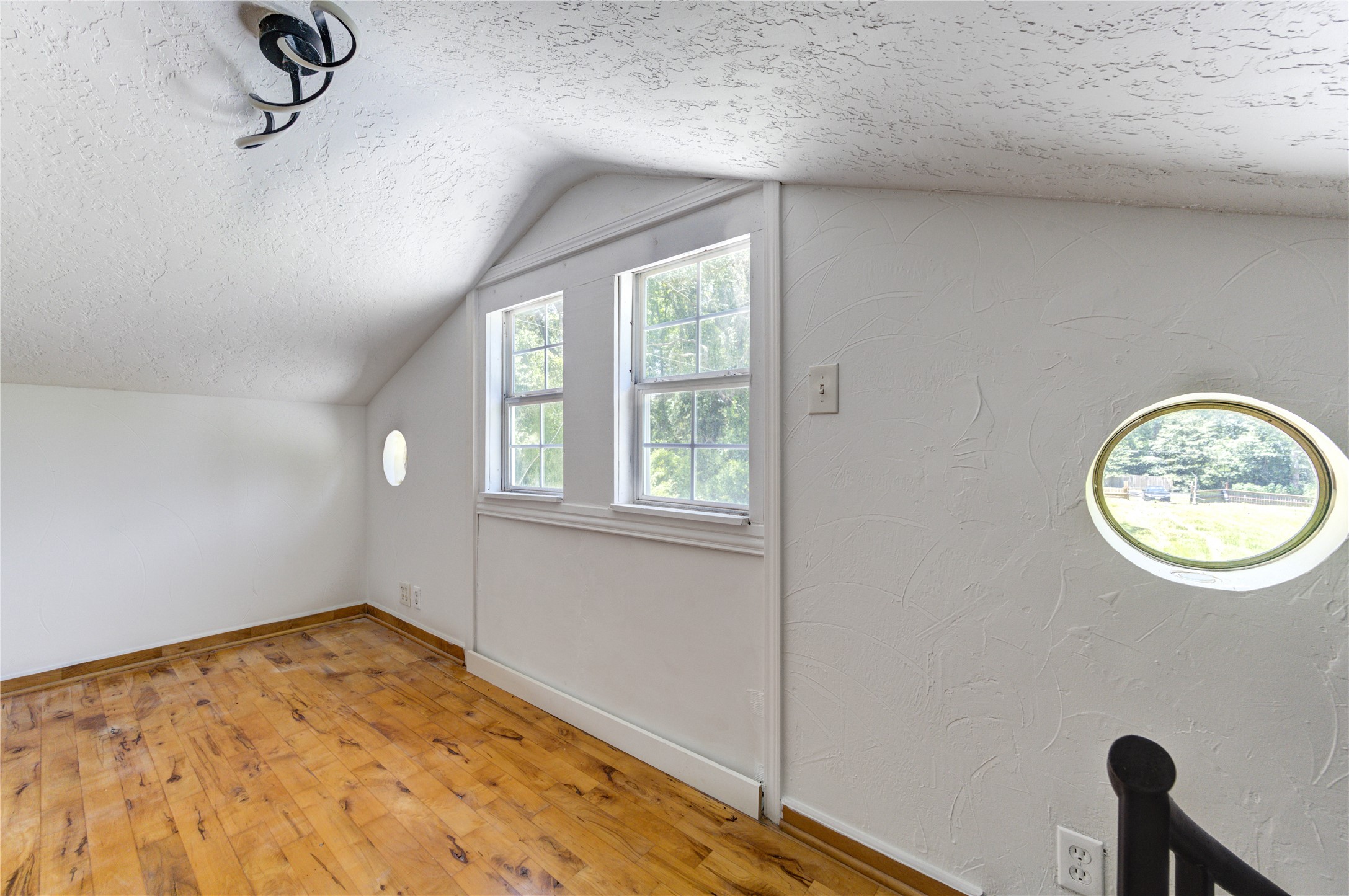 13497 Morgan Drive Property Photo 10