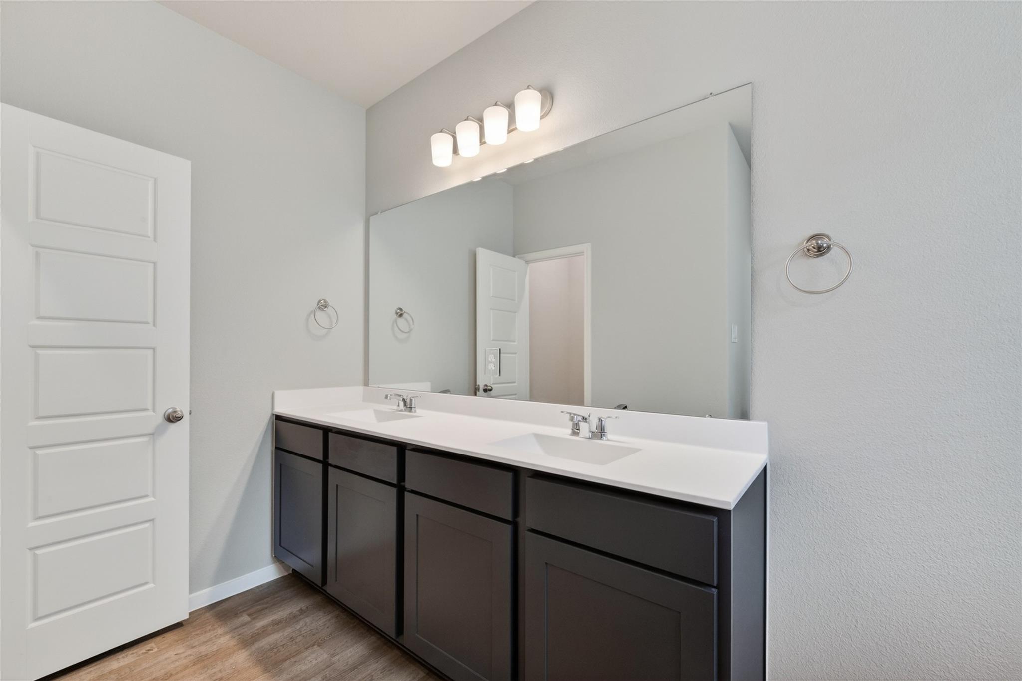 2110 Spring Hollow Drive, Baytown Tx 77521 Property Photo 28