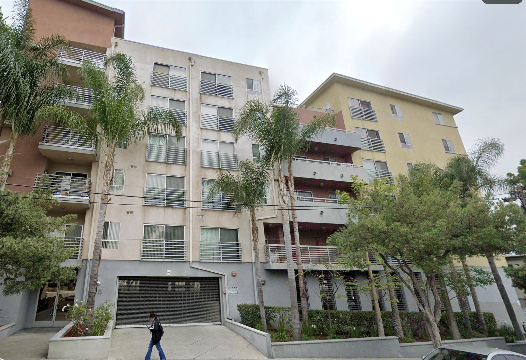 950 S Harvard Blvd Property Photo 7