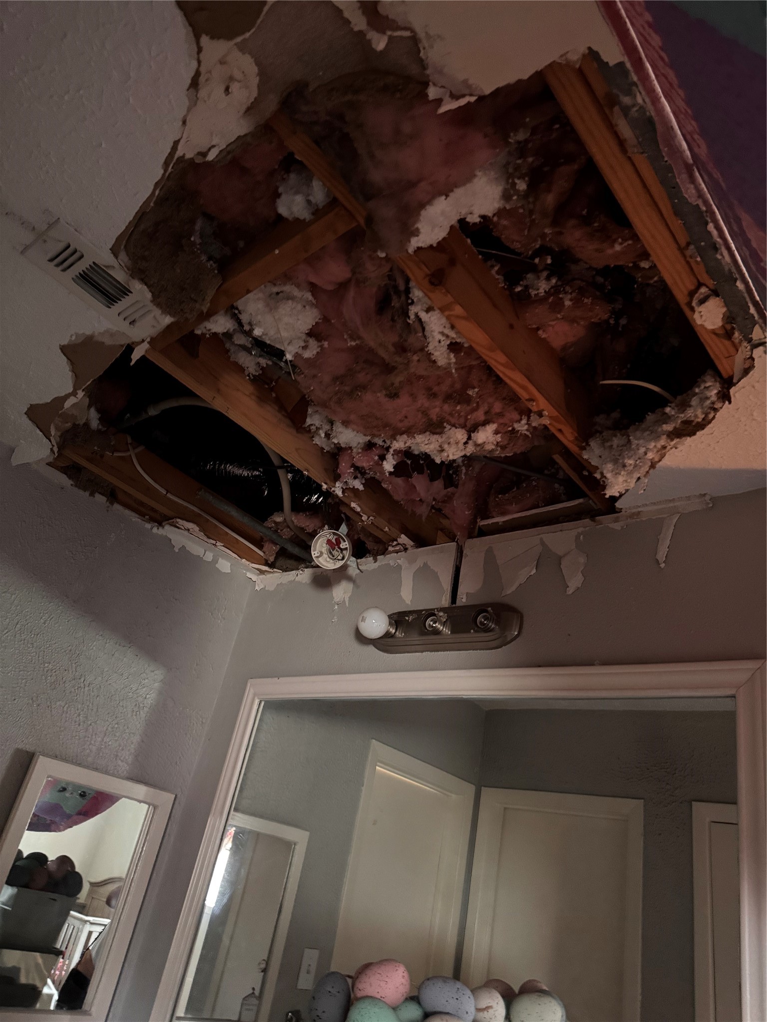 6303 Coachgate Drive Property Photo 13