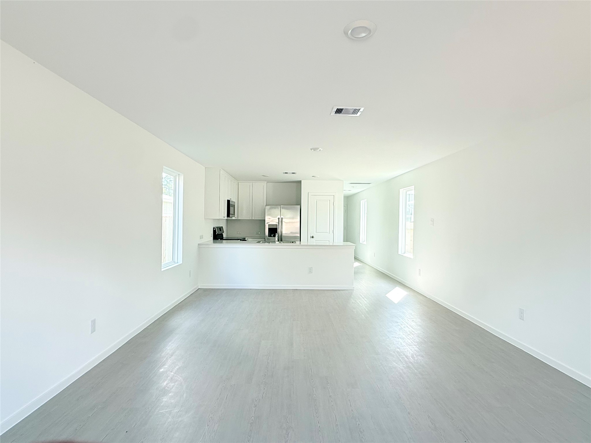 3606 Duplet Avenue Property Photo 2