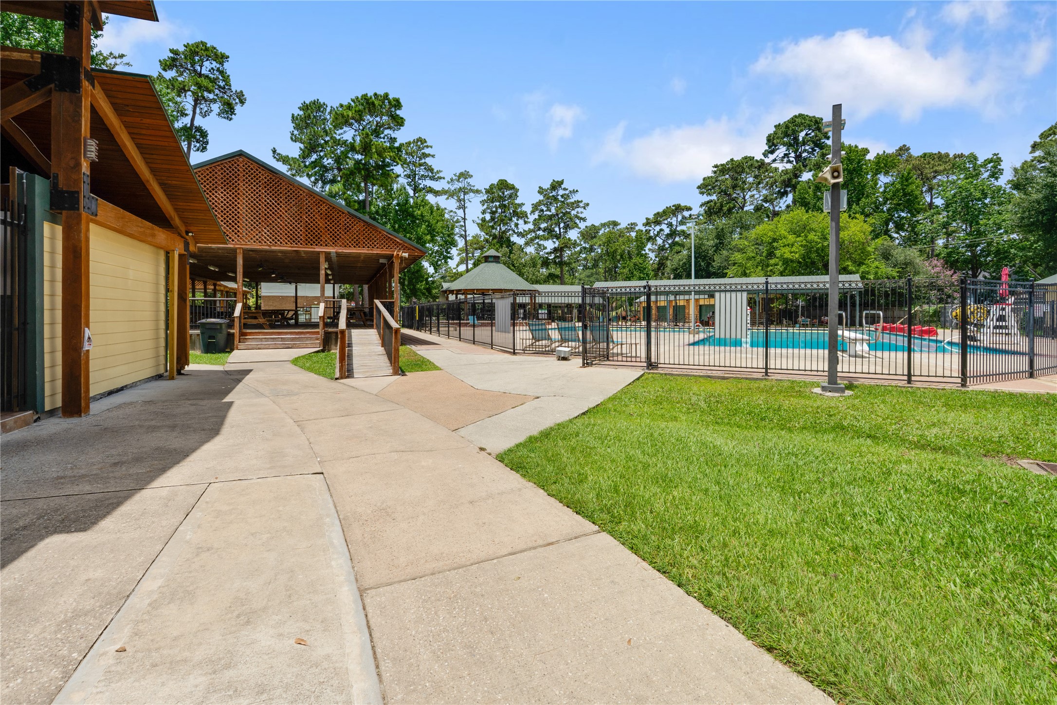 6203 Fawnwood Drive Property Photo 47