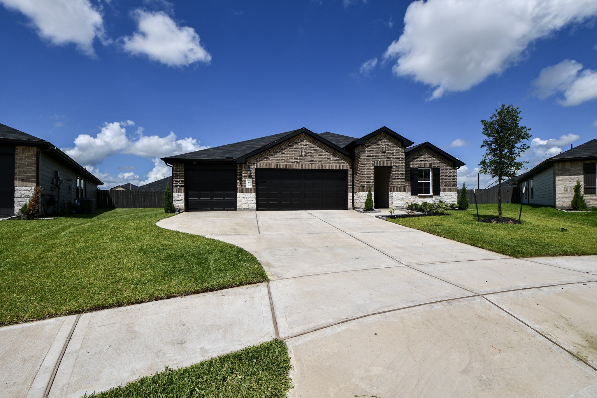 3008 Bur Landing Lane Property Photo 1